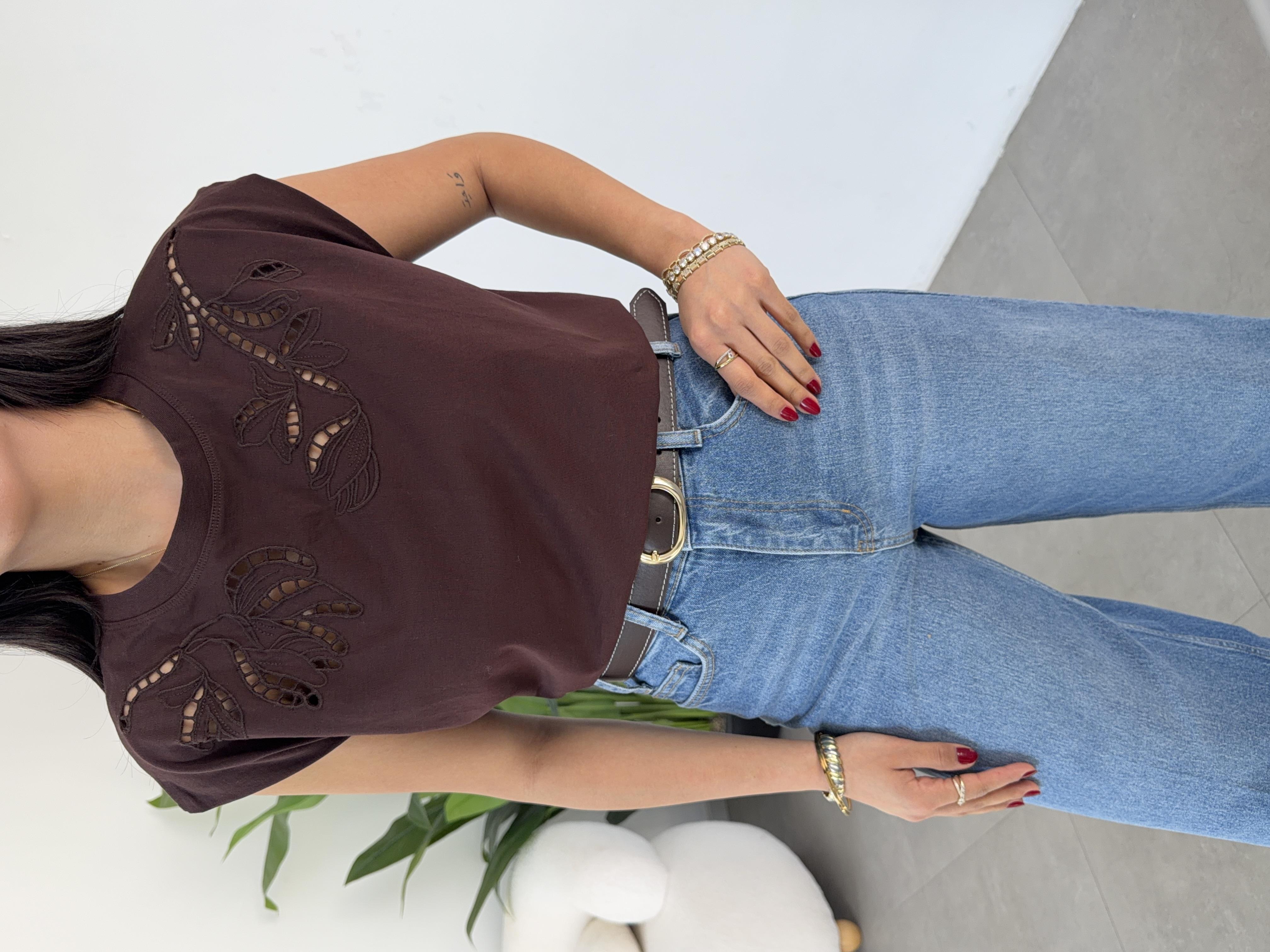 Kahve Cutwork Nakış Detaylı Tshirt