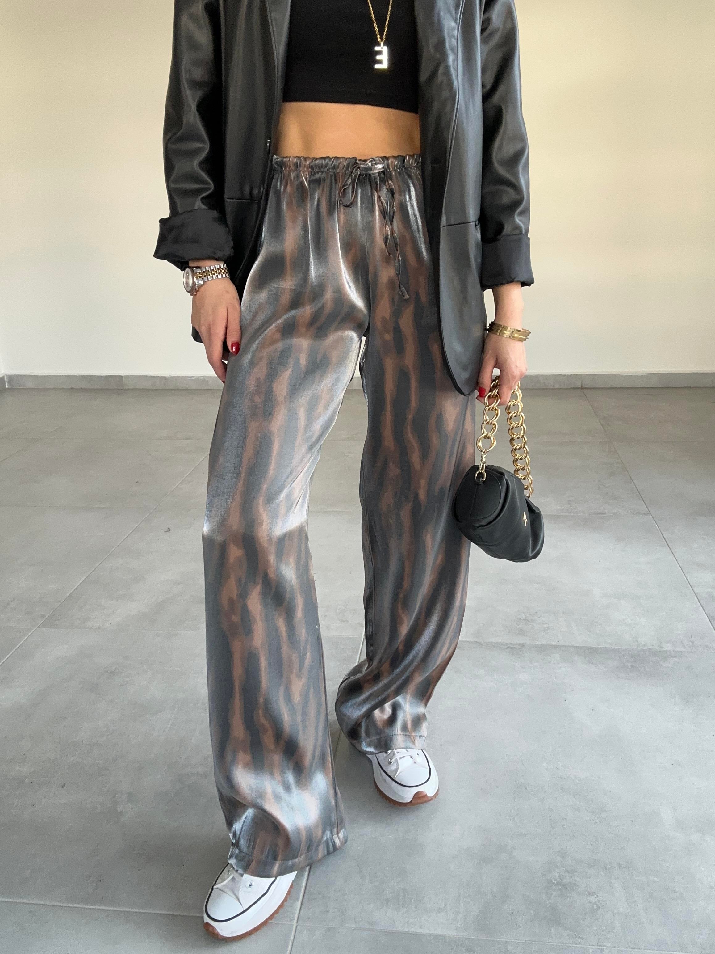 Kahve Desenli Pantolon