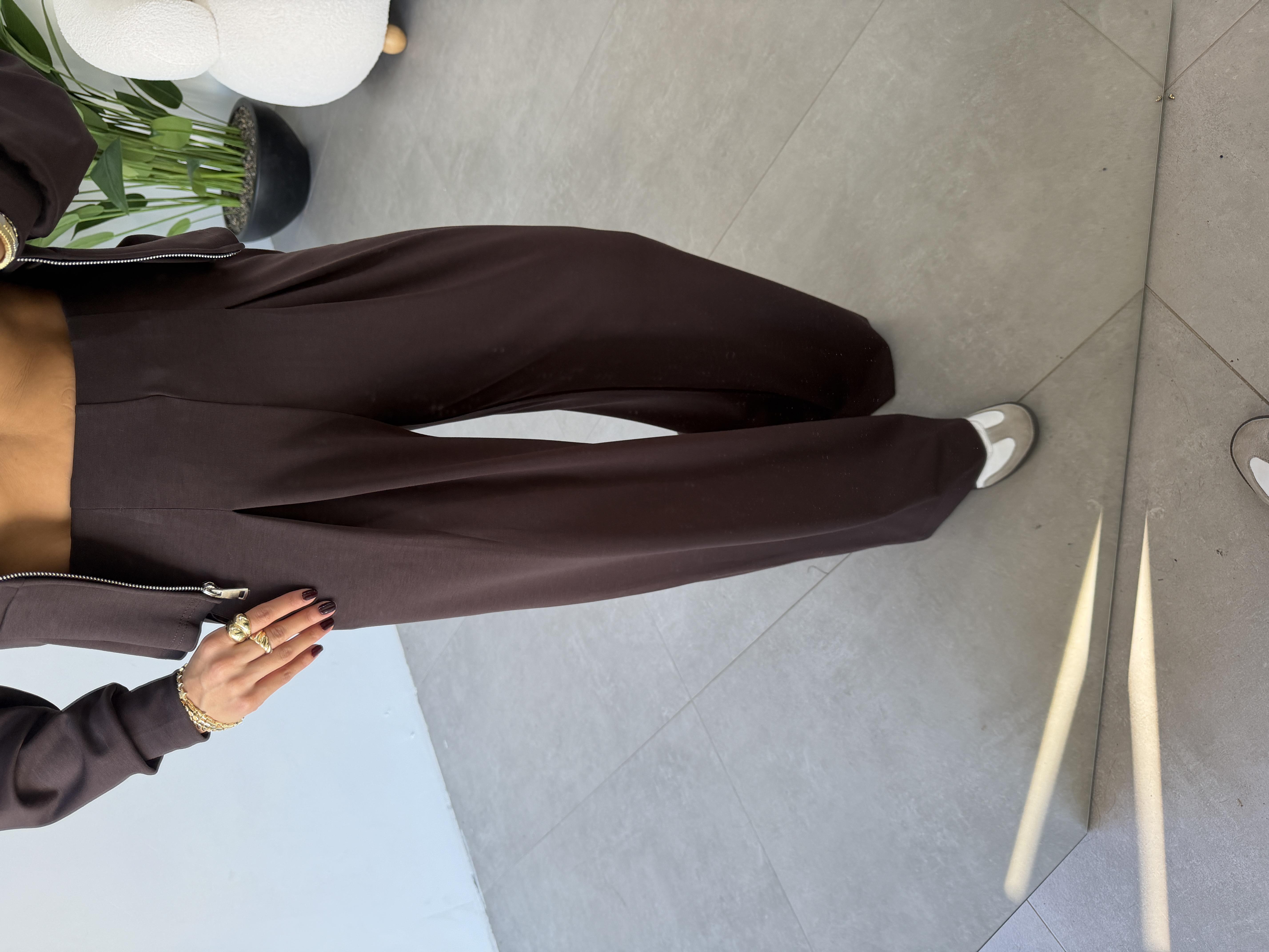 Kahve Dik Yaka Etek Pileli Ceket Pantolon Takım