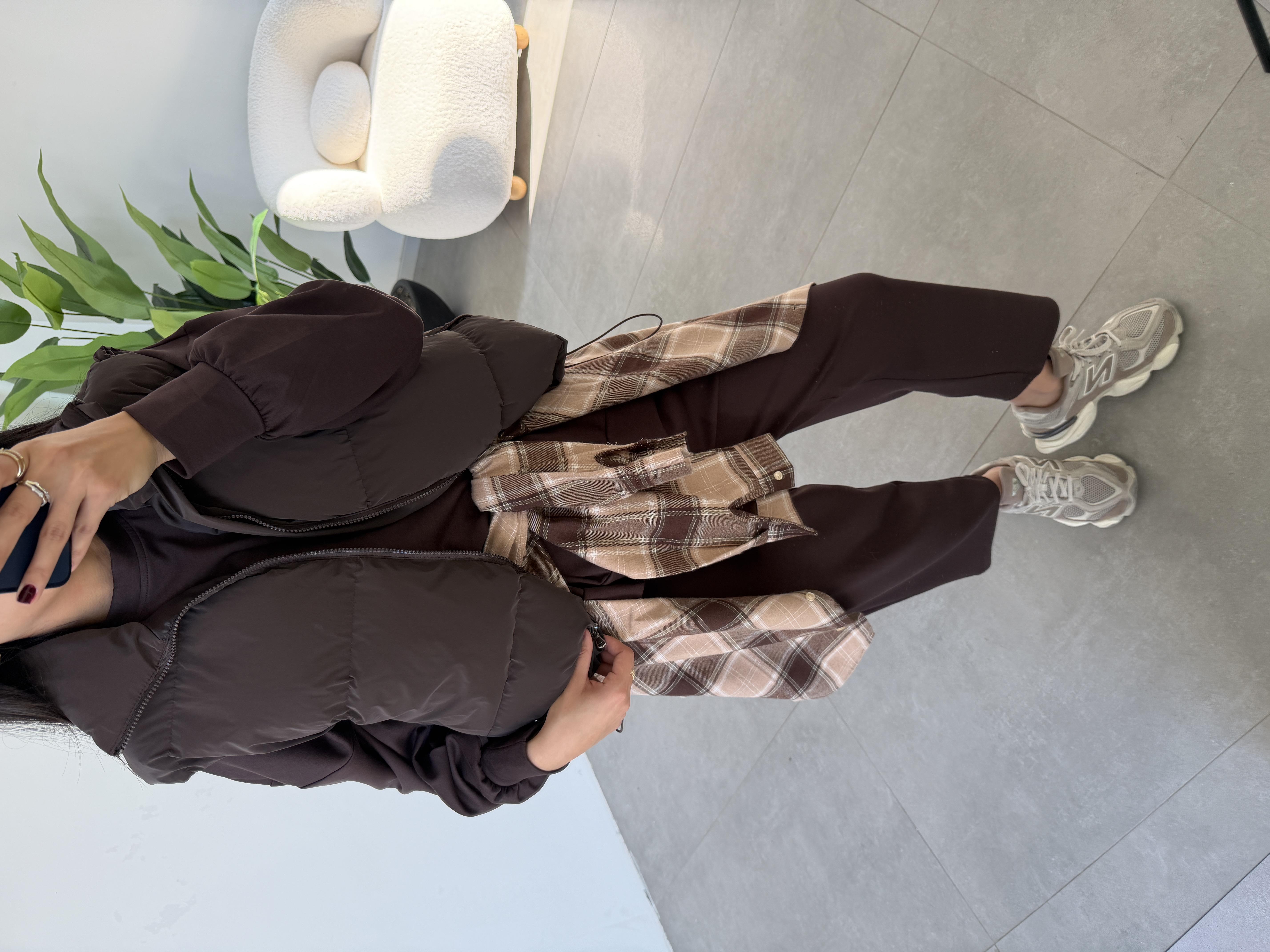 Kahve Dolumlu Dik Yaka Yelek