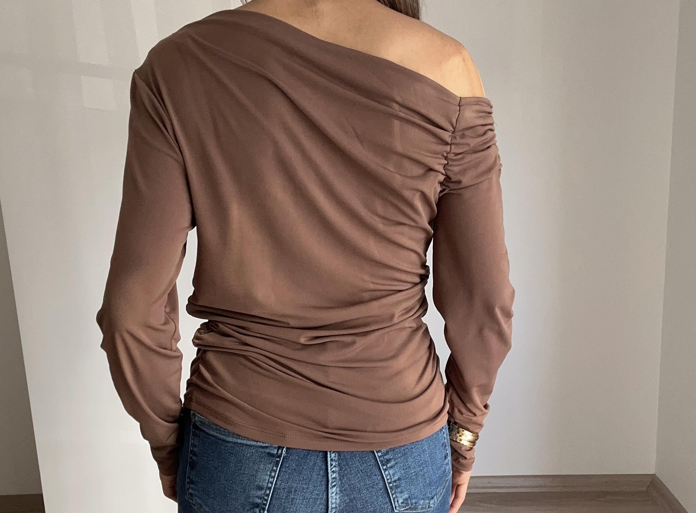 Kahve Düşük Omuz Bluz