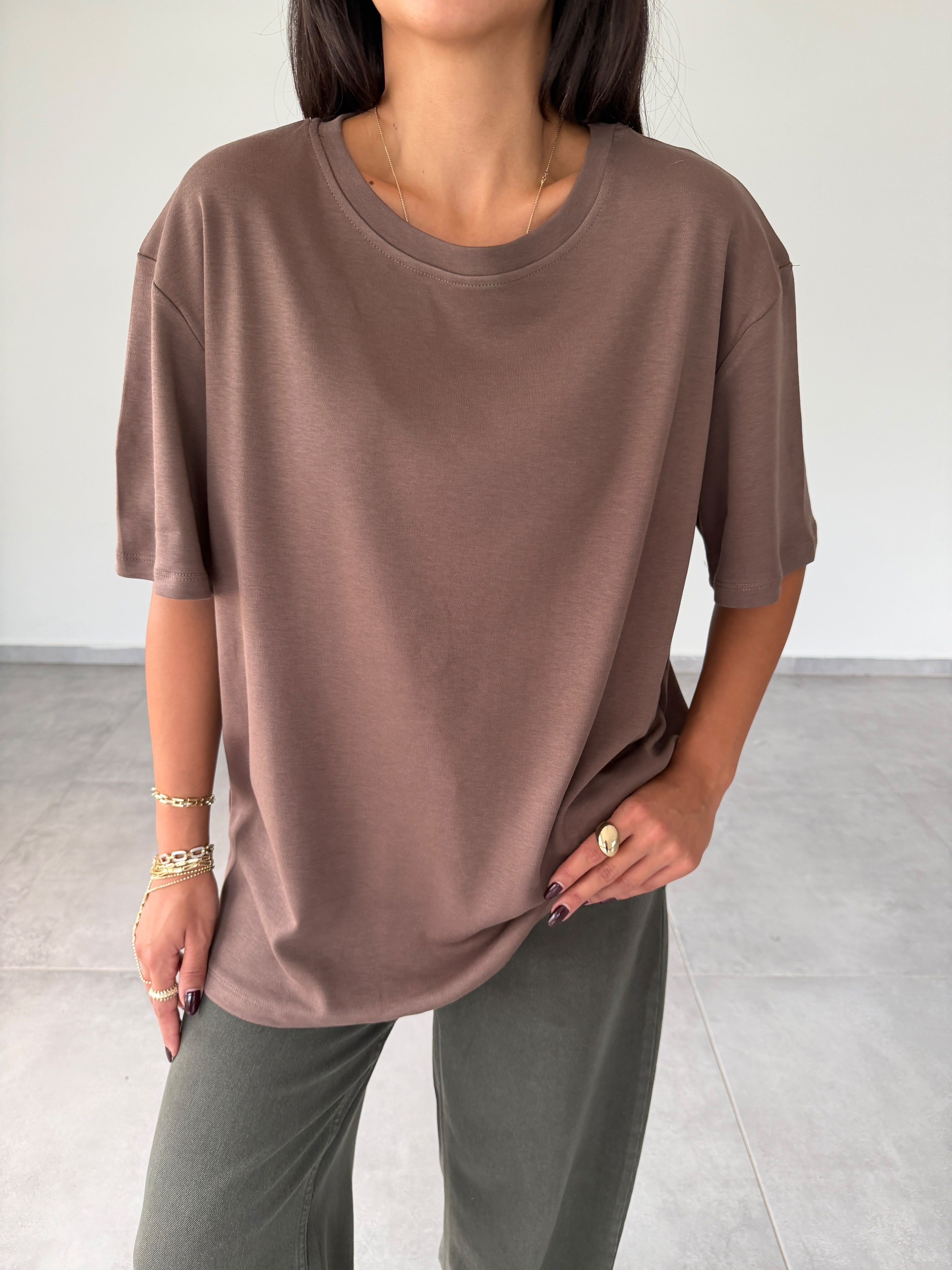 Kahve İnterlok Bisiklet Yaka Tshirt