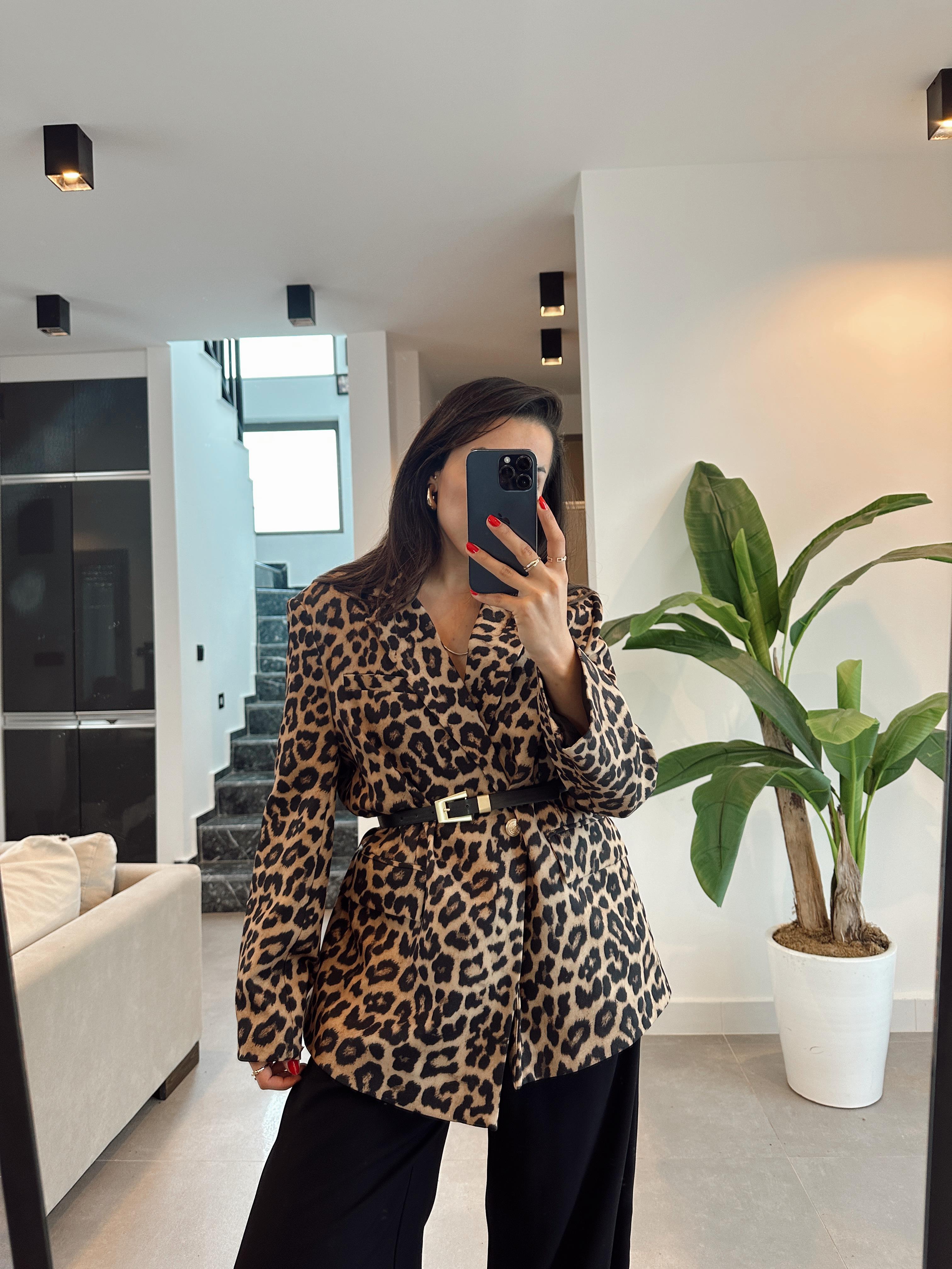 Kahve Leoapar Desenli Saten Blazer