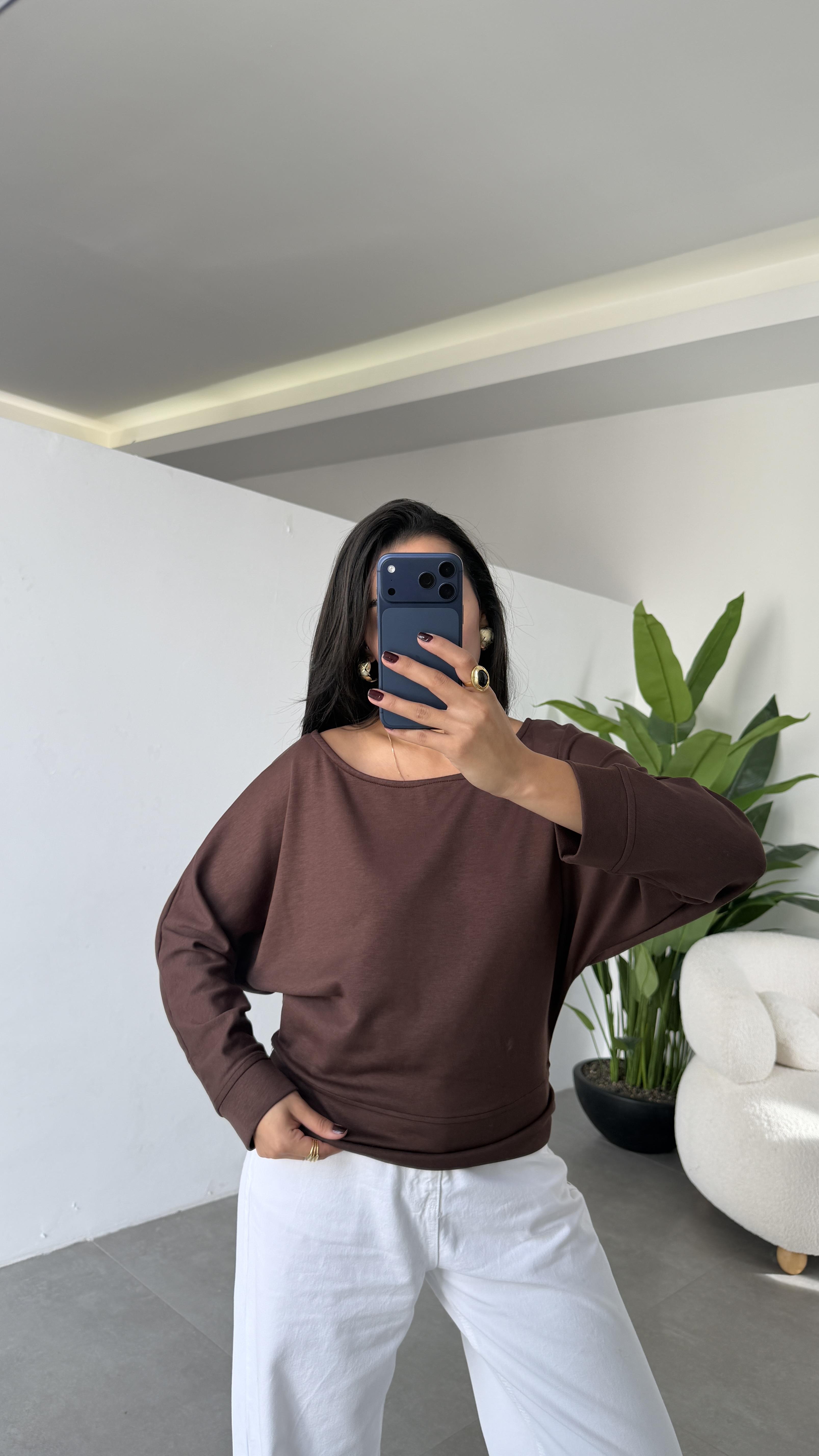 Kahve Modal Kayık Yaka Bluz