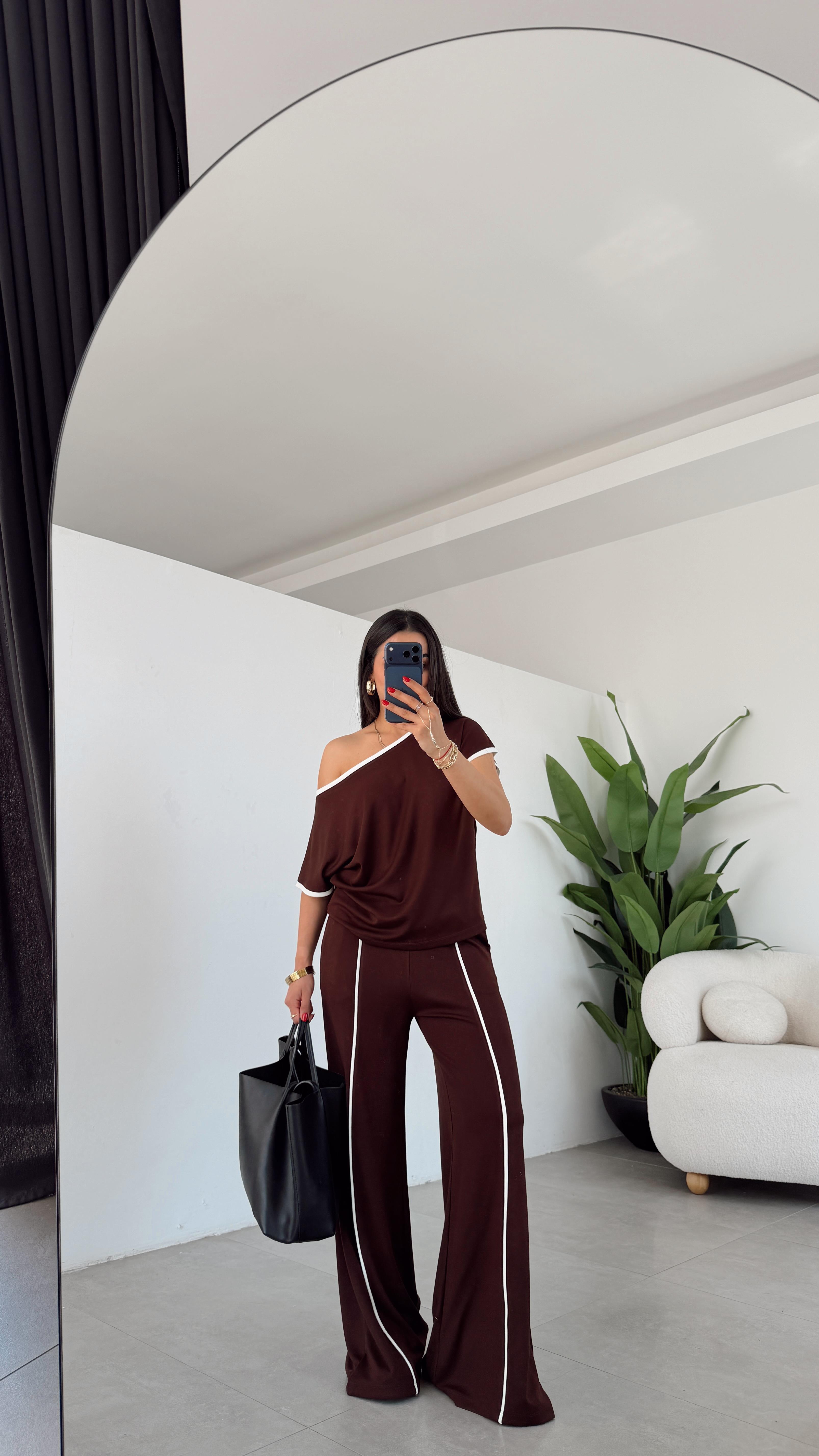 Kahve Modal Kontras Biyeli Tshirt Pantolon Takım