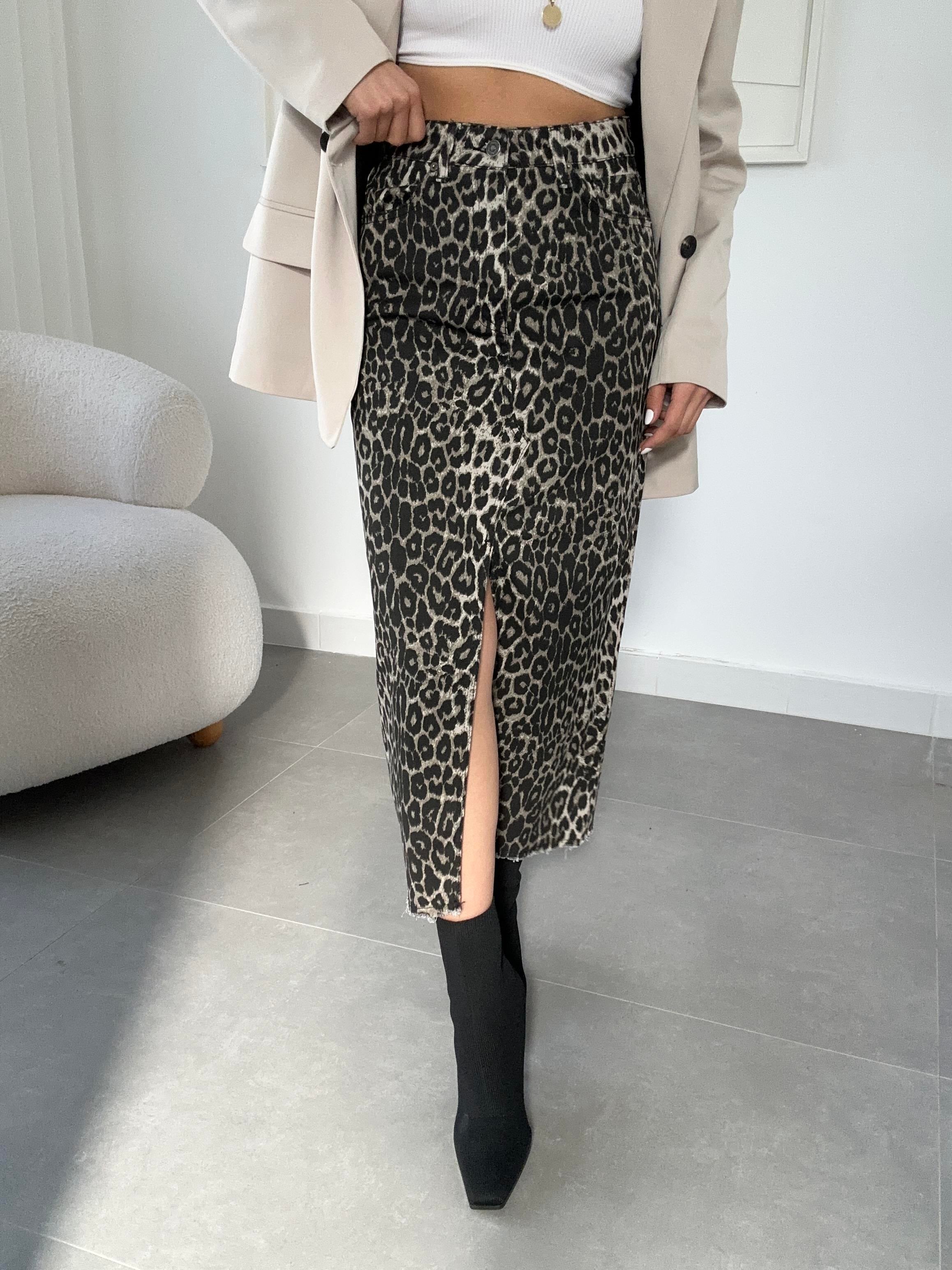 Kahve Önü Yırtmaçlı Leopar Desenli Etek