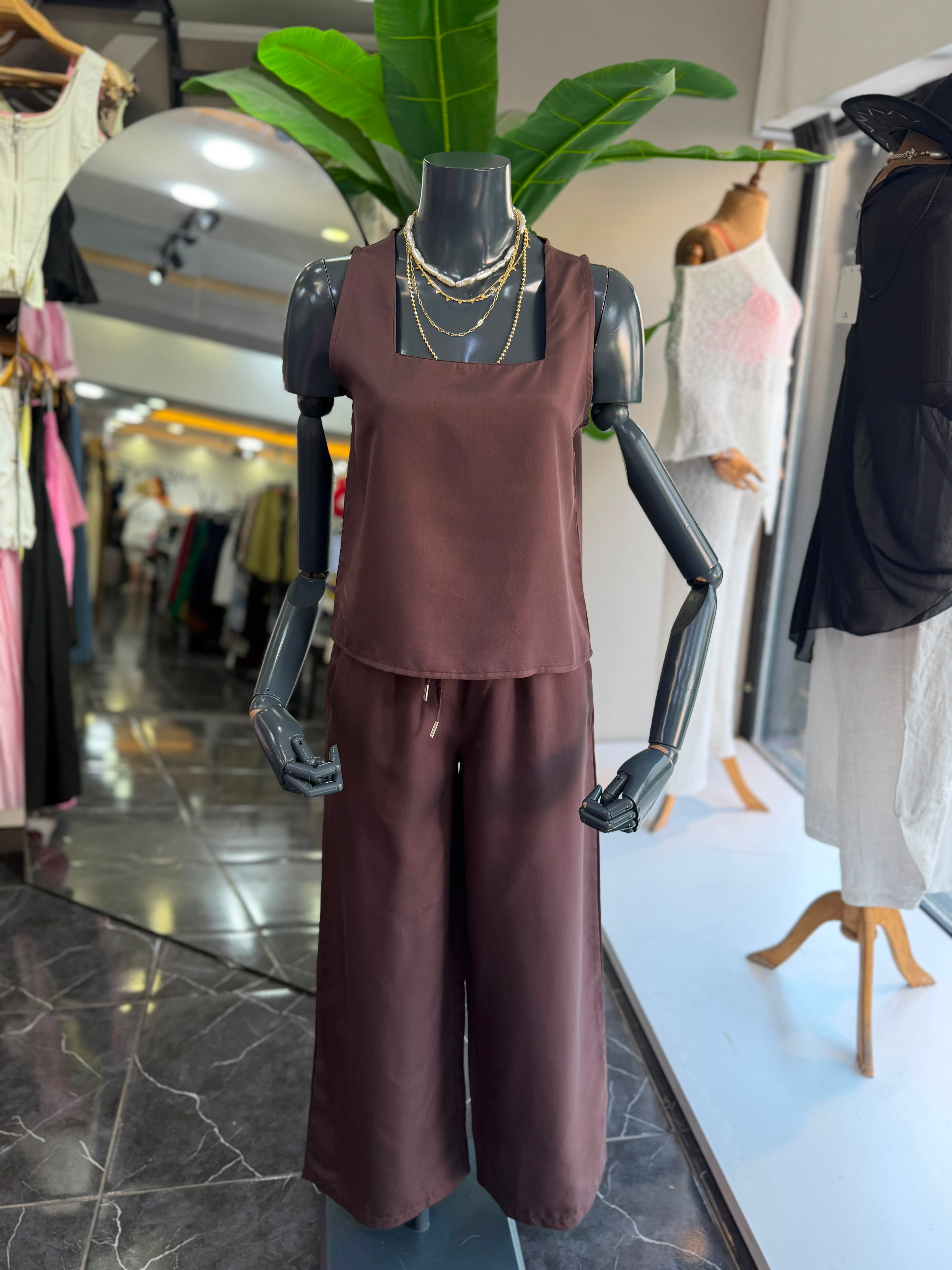 Kahve Tencel Kare Yaka Takım