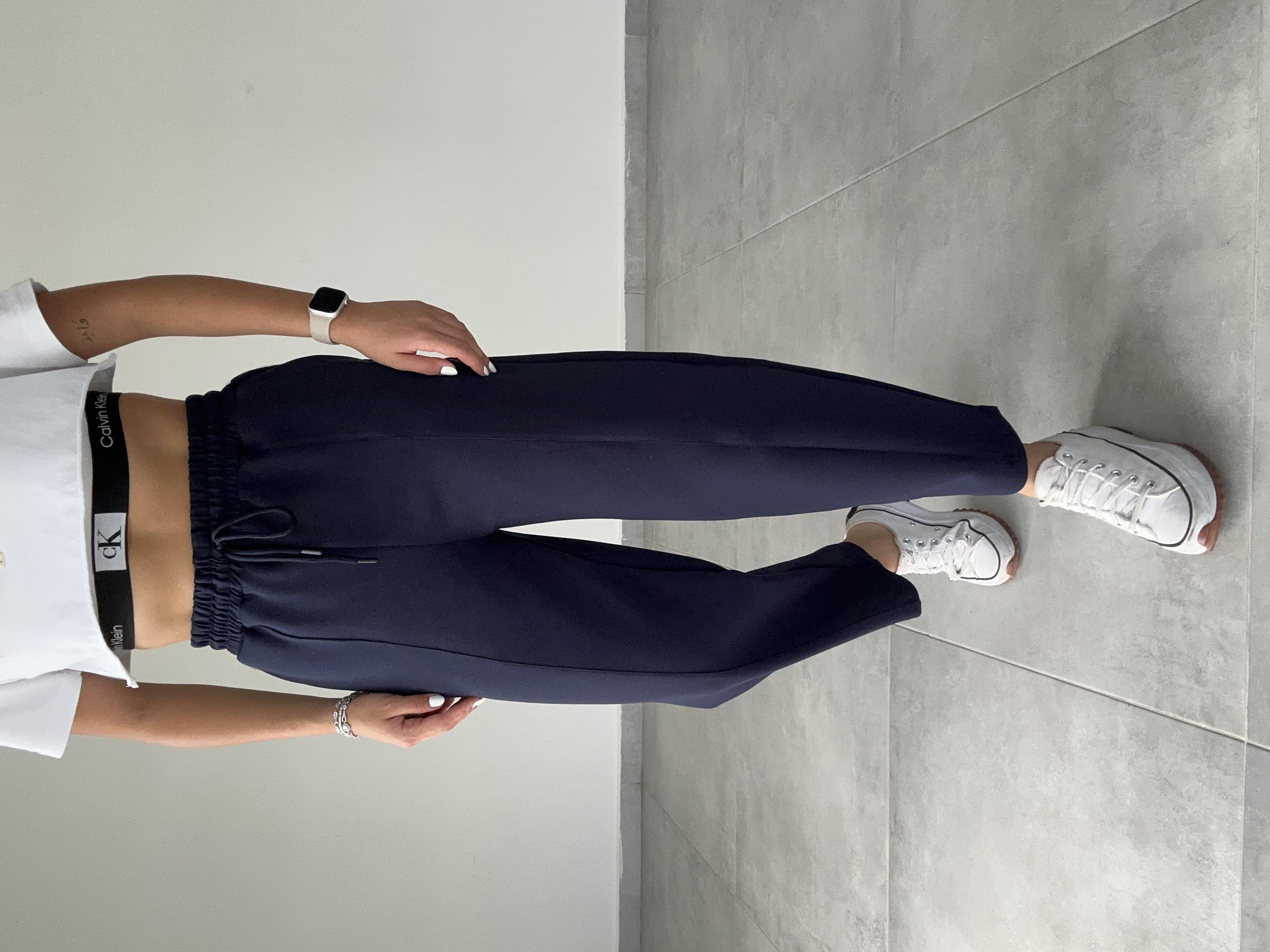 Kalila Lacivert Modal Çimalı Balon Pantolon