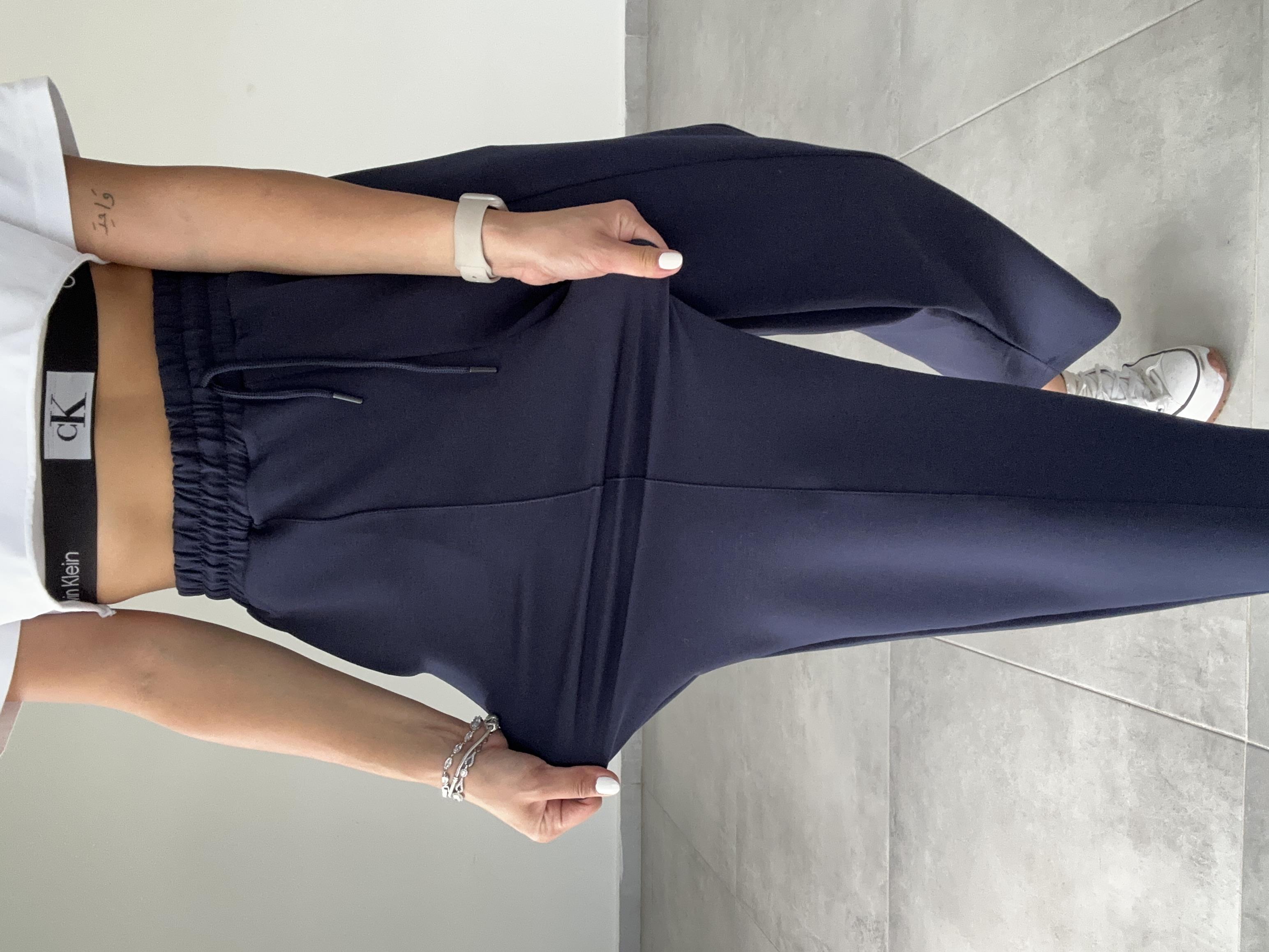 Kalila Lacivert Modal Çimalı Balon Pantolon