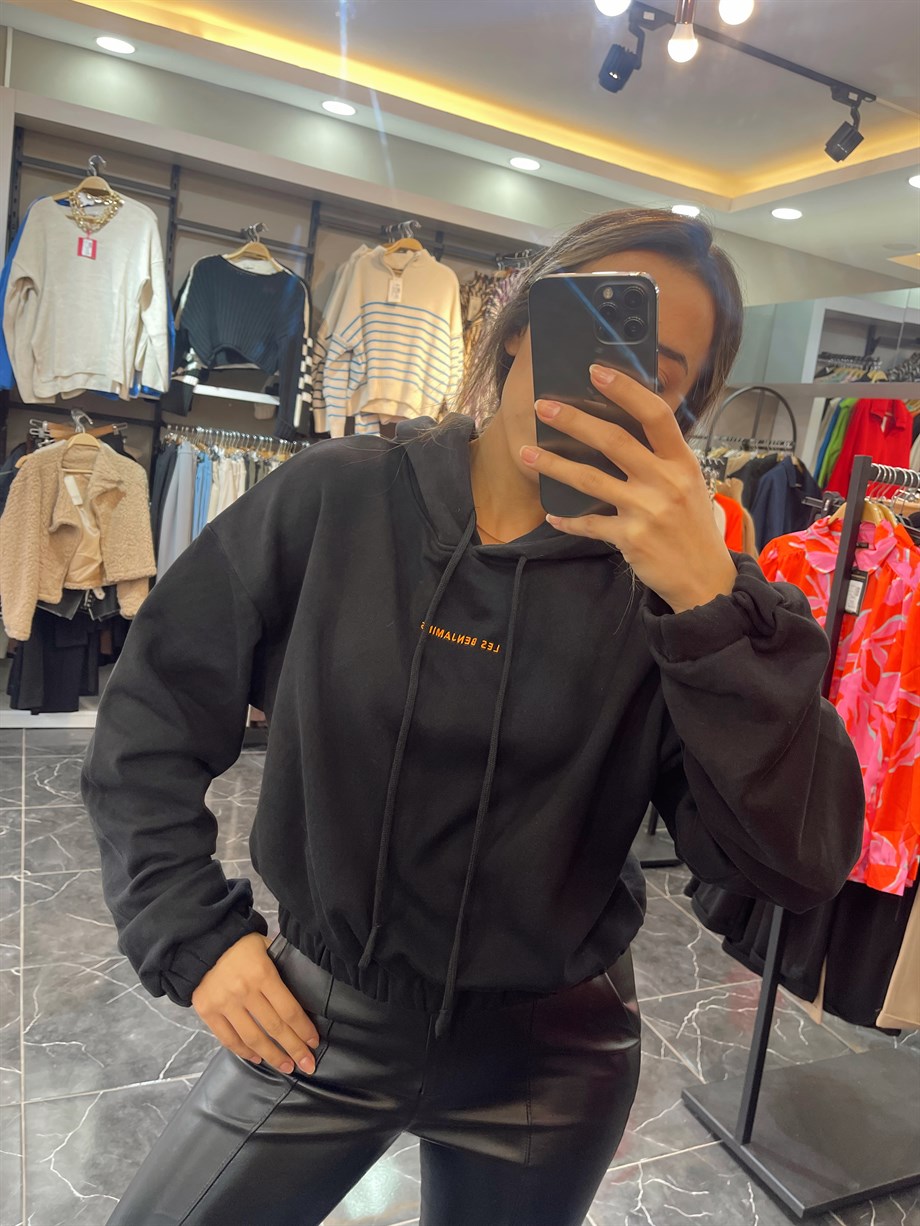 Kapşonlu Siyah Sweat