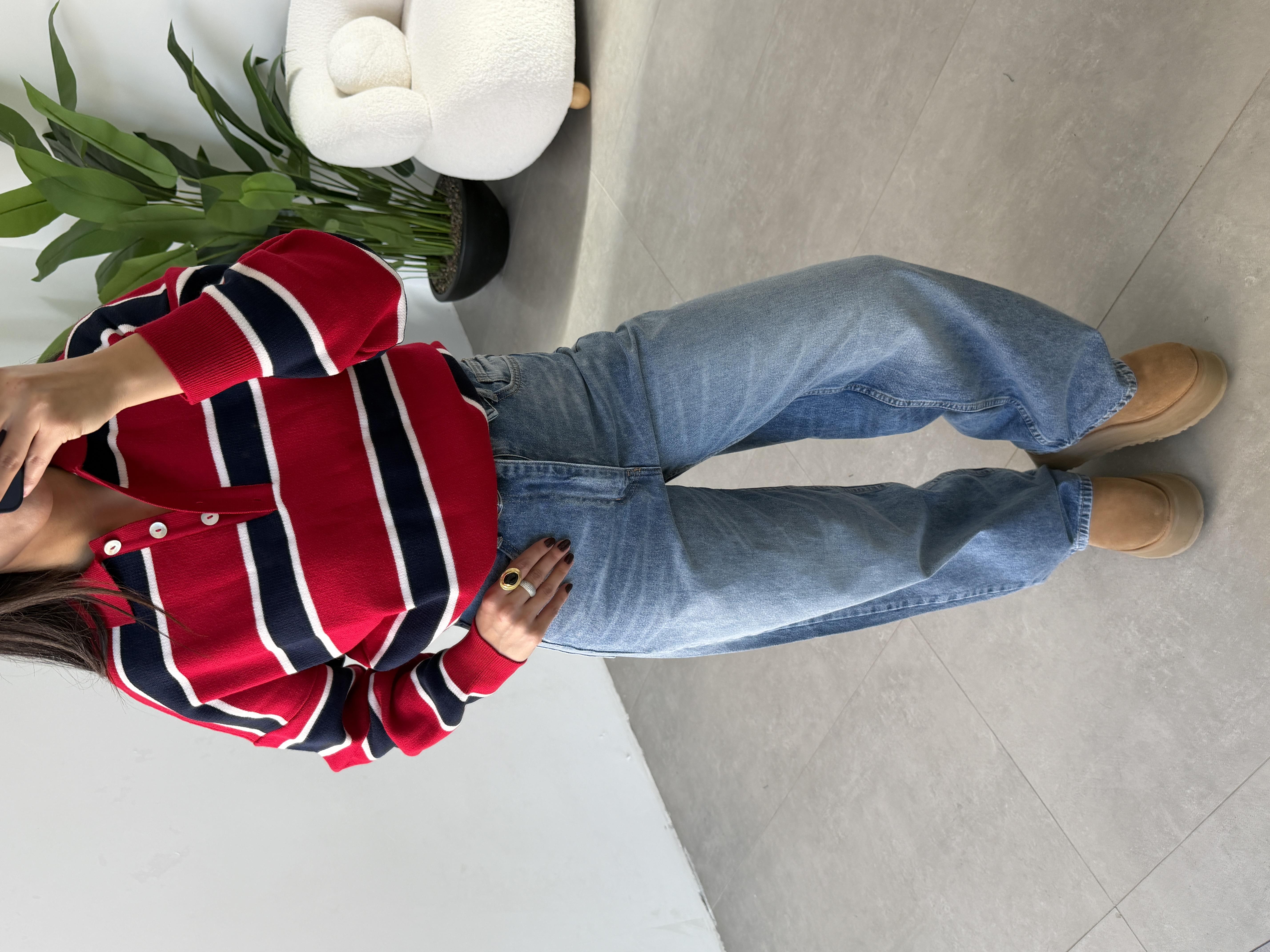 Kırmızı-Lacivert Polo Yaka Şeritli Kazak