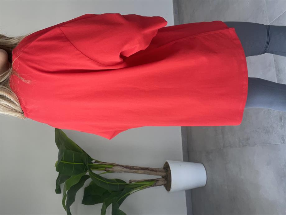 Kırmızı Oversize Düşük Omuzlu Tişört