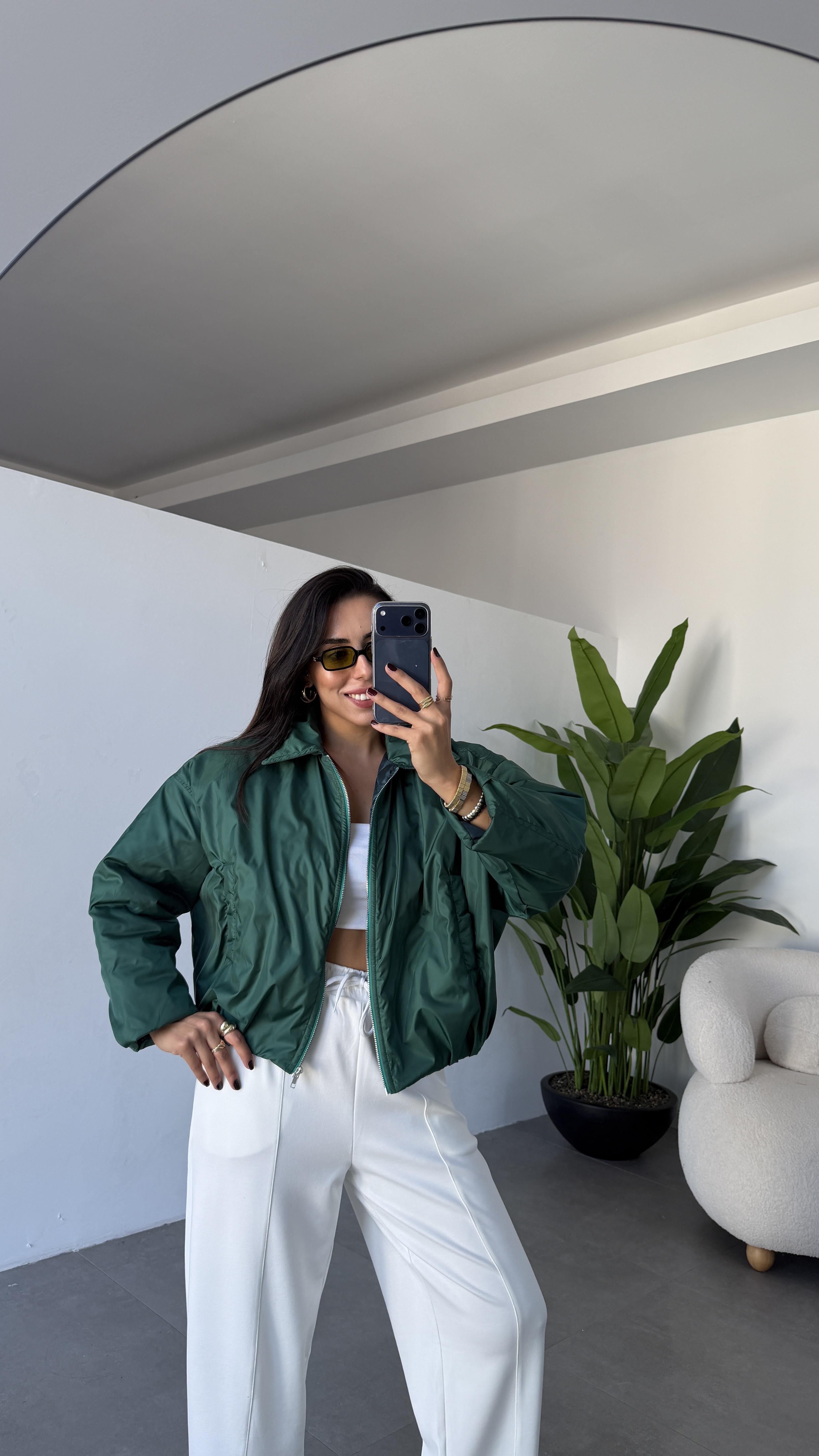 Koyu Yeşil Kapitone Astarlı Bomber Mont