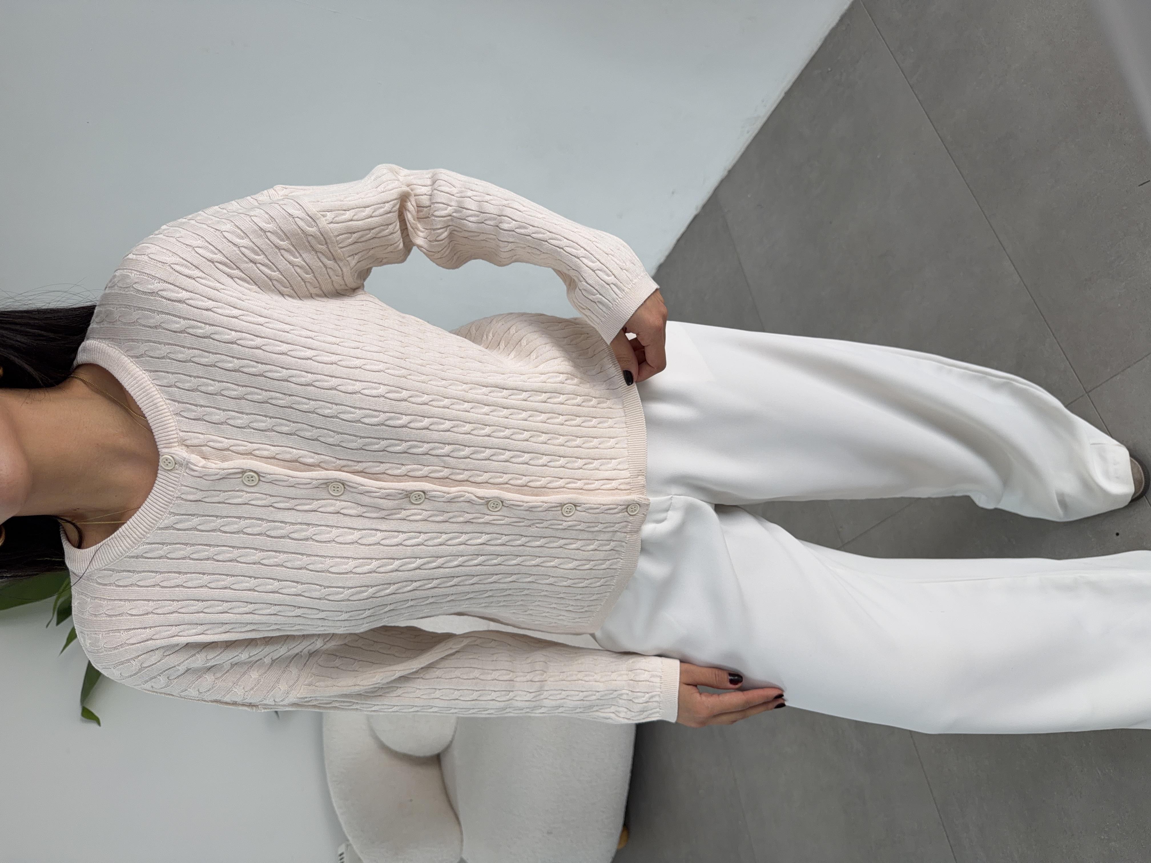 Krem Saç Örgülü Hırka