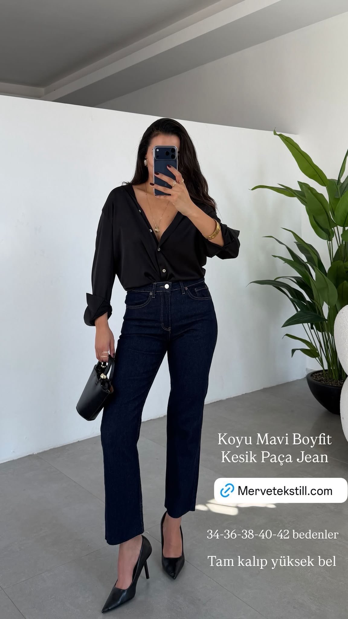 Lacivert Boyfit Kesik Paça Jean