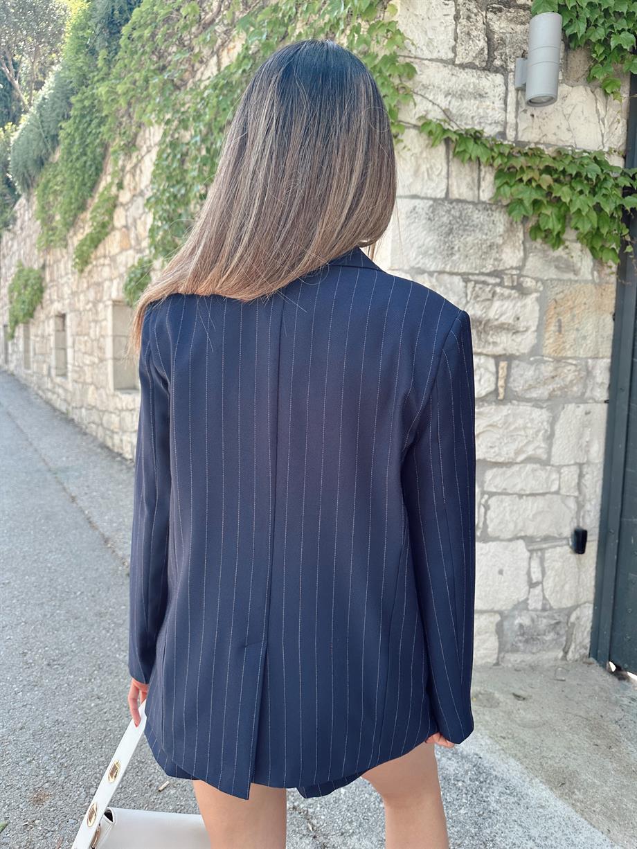 Lacivert Çizgili Cep Detaylı Ceket