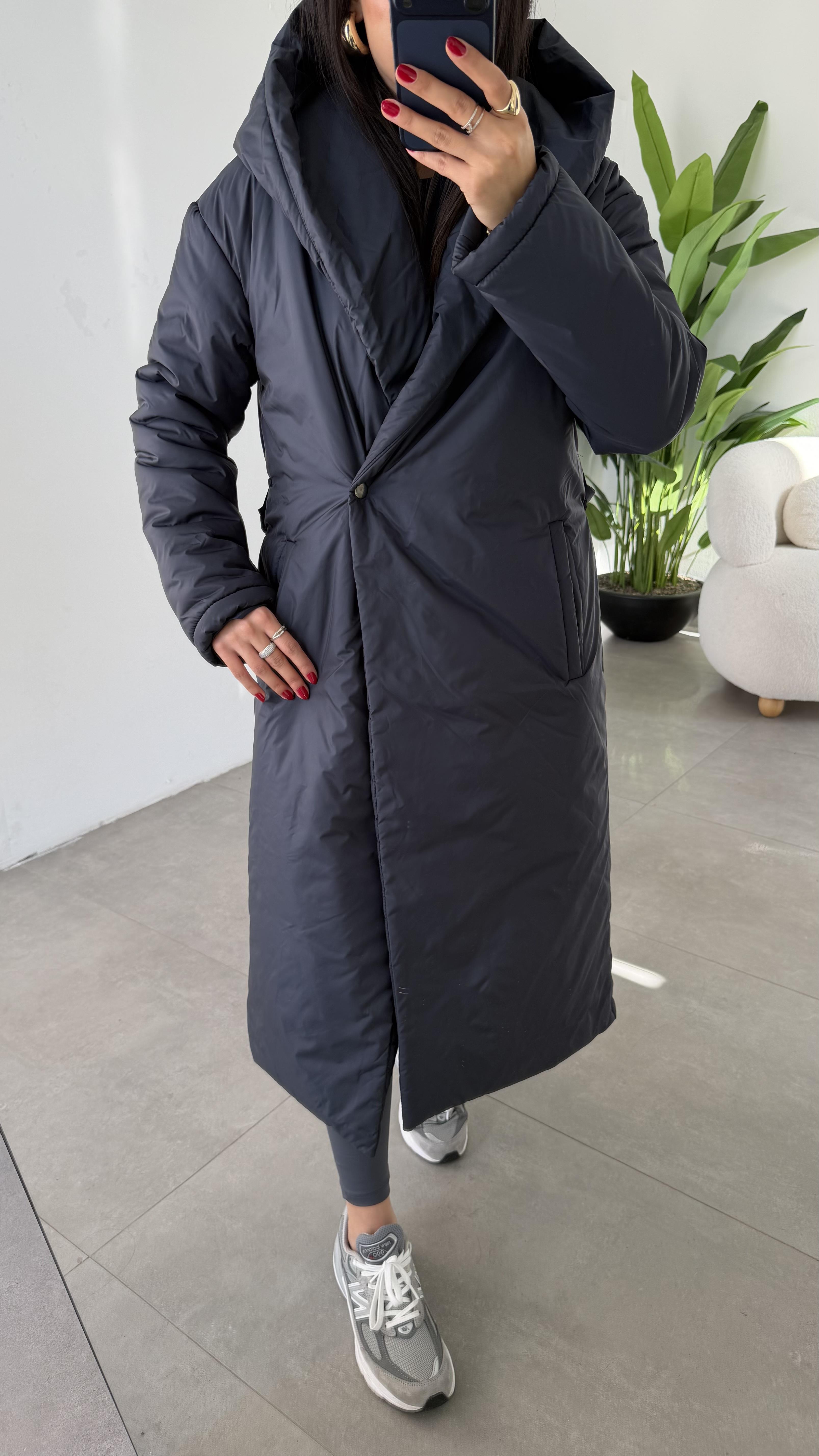 Lacivert Kapüşonlu Elyaflı Uzun Mont