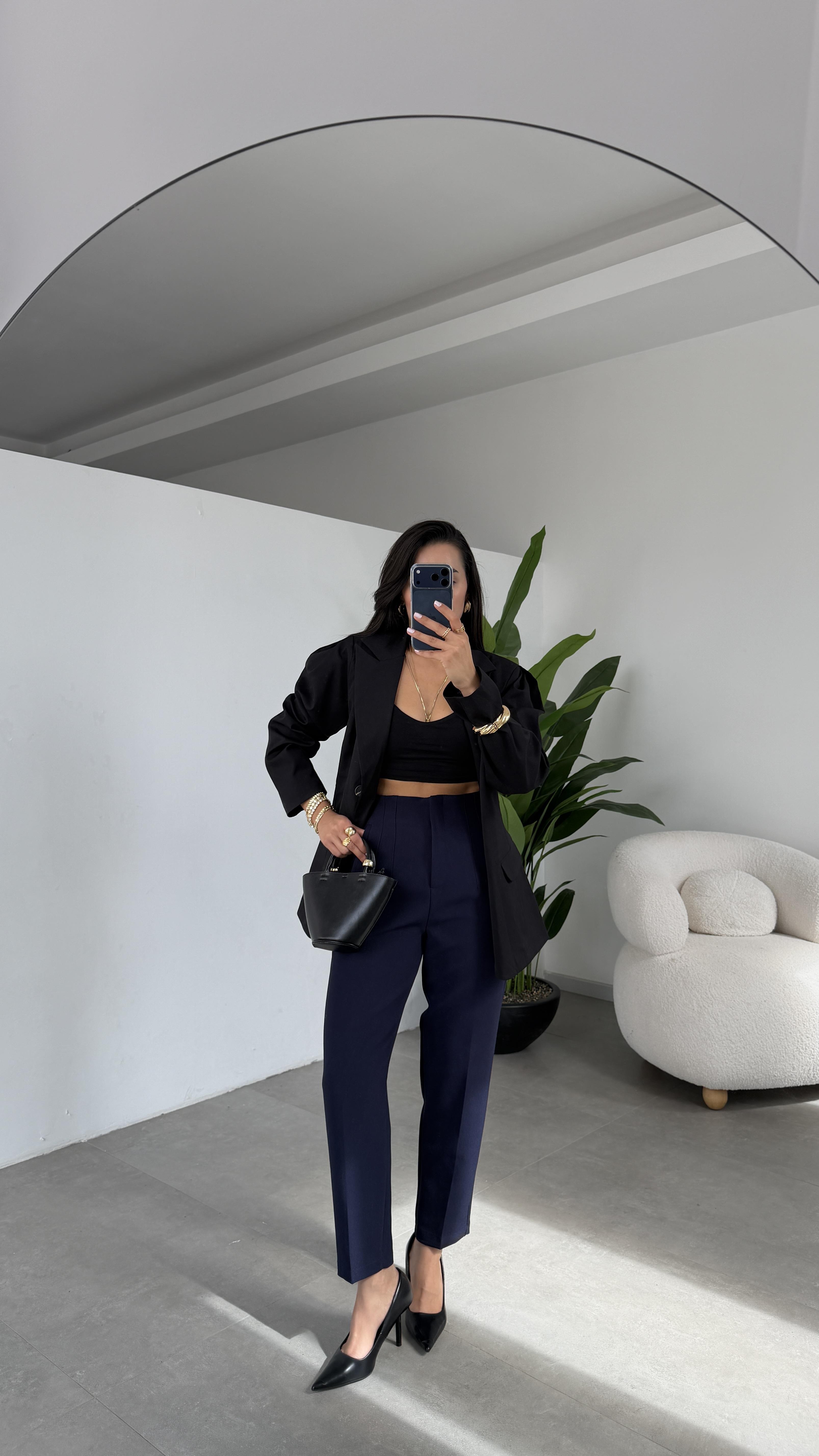 Lacivert Pensli Havuç Pantolon