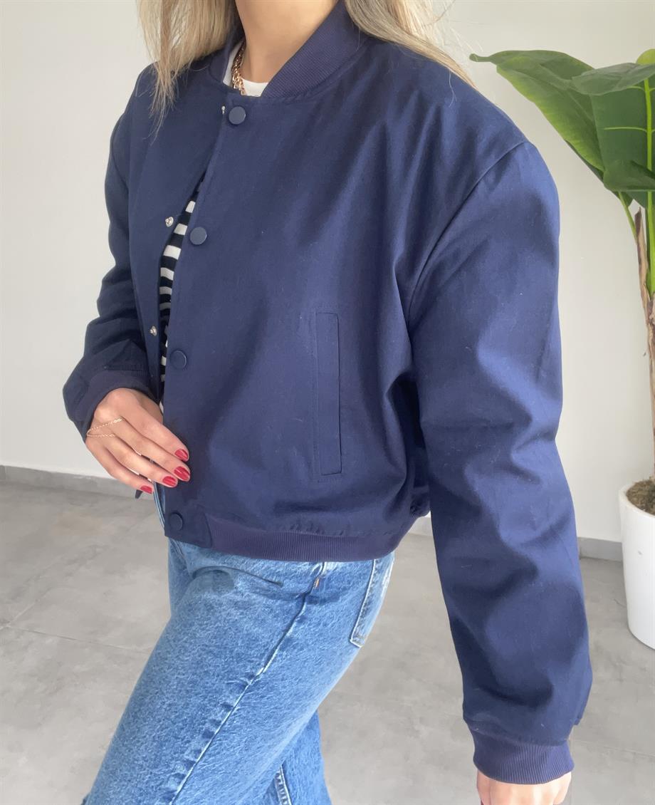 Lacivert Vatkalı Çıtçıt Düğmeli Bomber Ceket