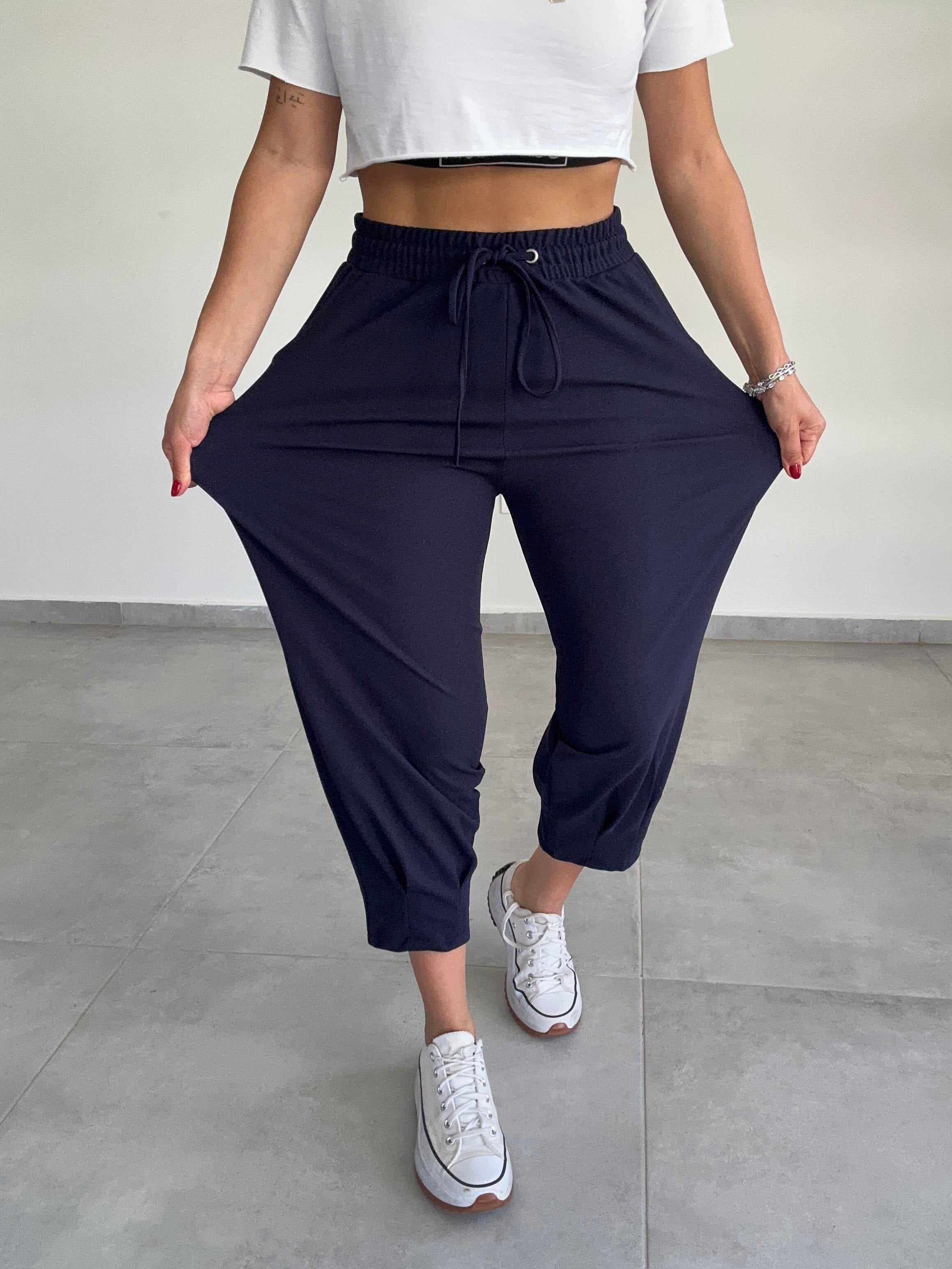 Lena Lacivert Paça Pileli Pantolon