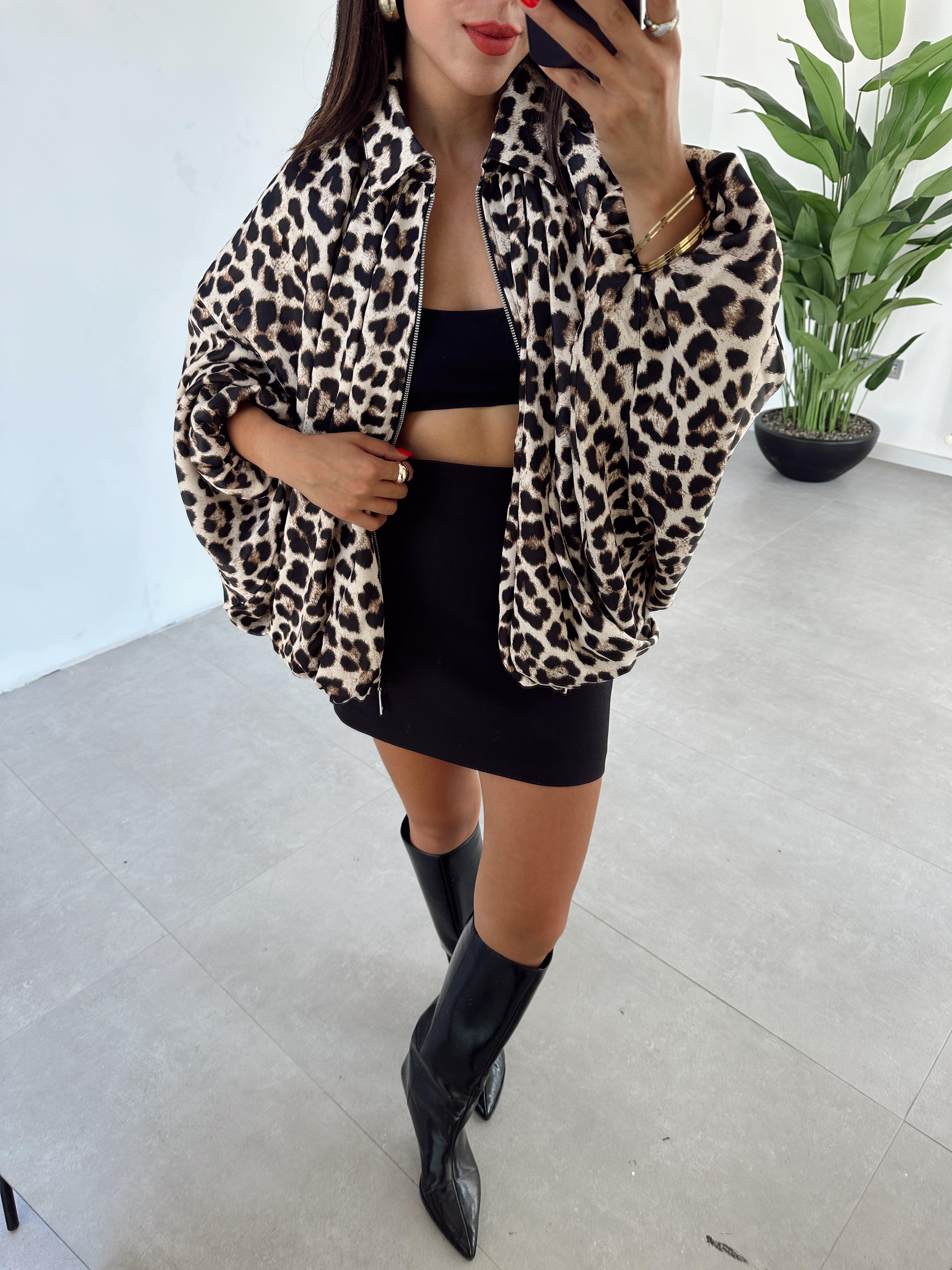 Leopar Desenli Balon Kol Ceket