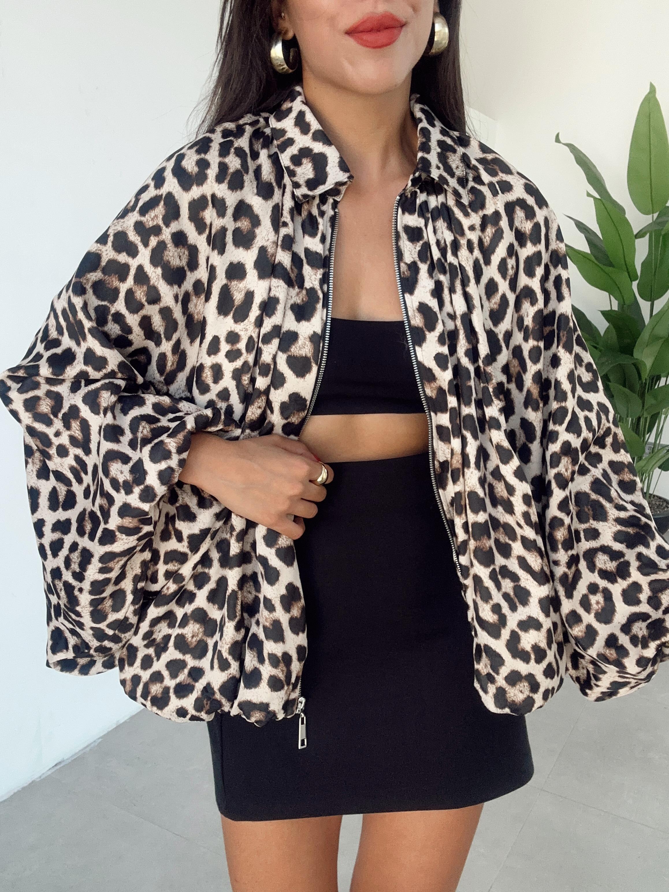 Leopar Desenli Balon Kol Ceket