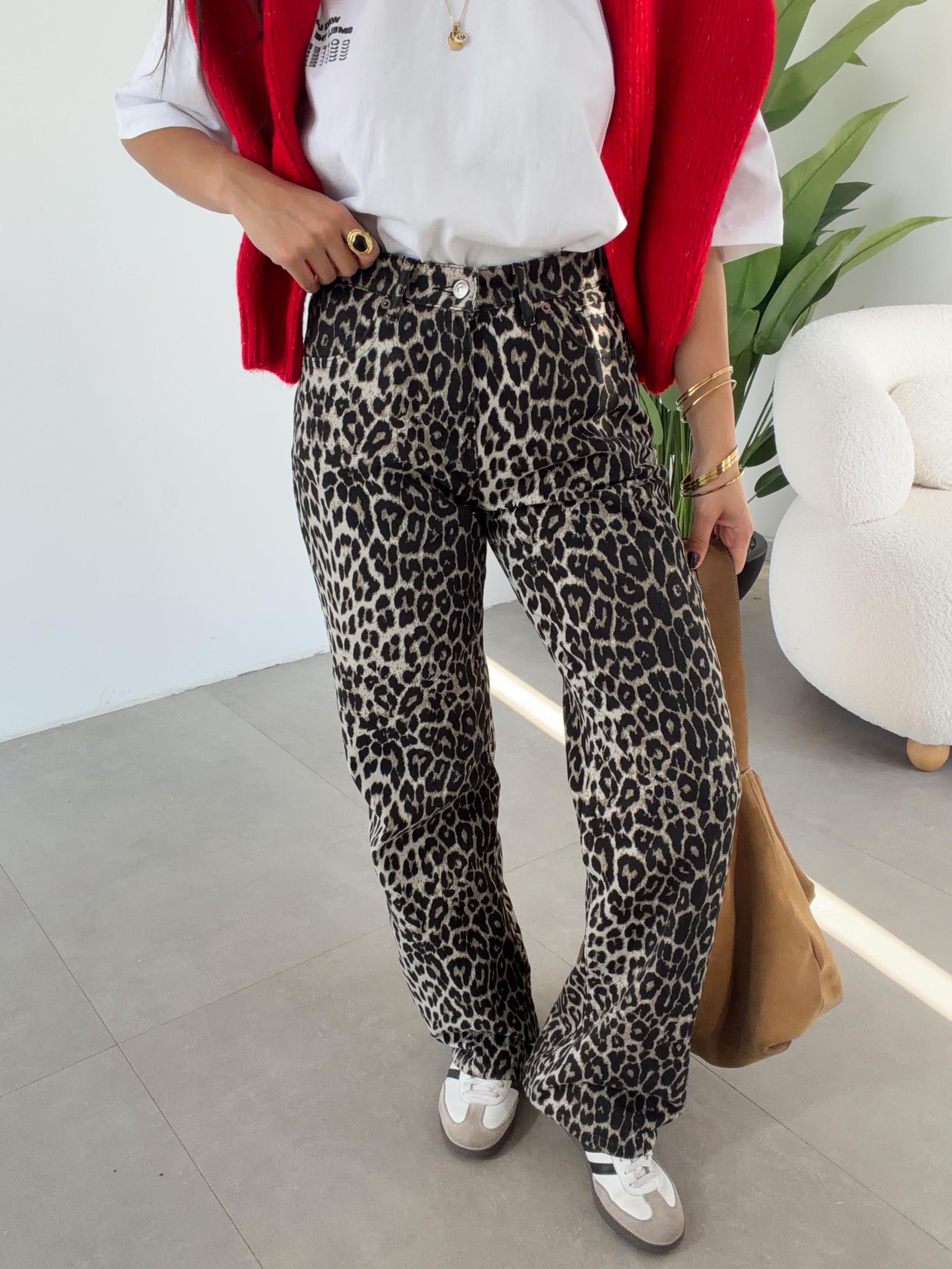 Leopar Straıght Jean