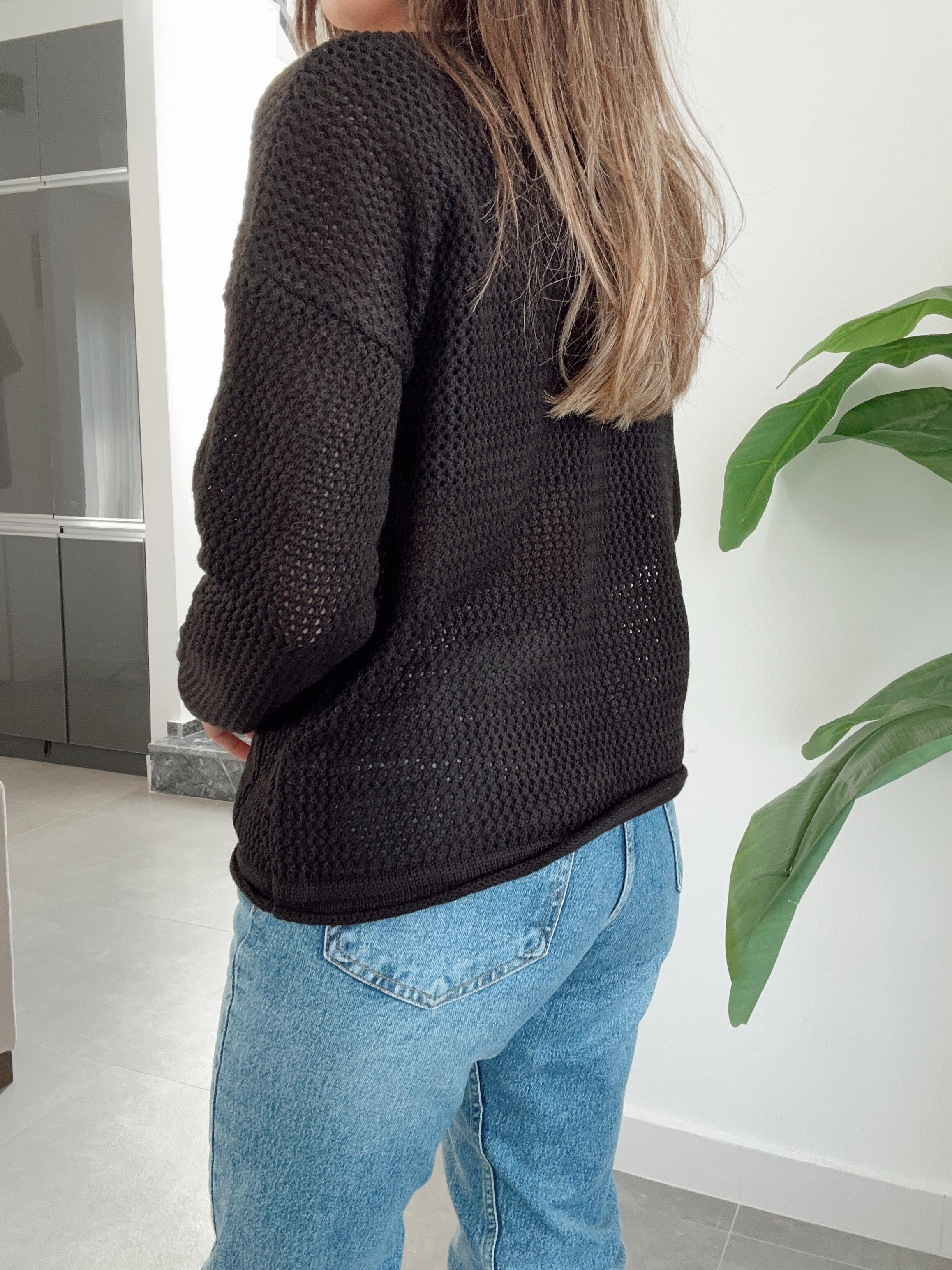 M-D Siyah Gold Düğmeli Hırka