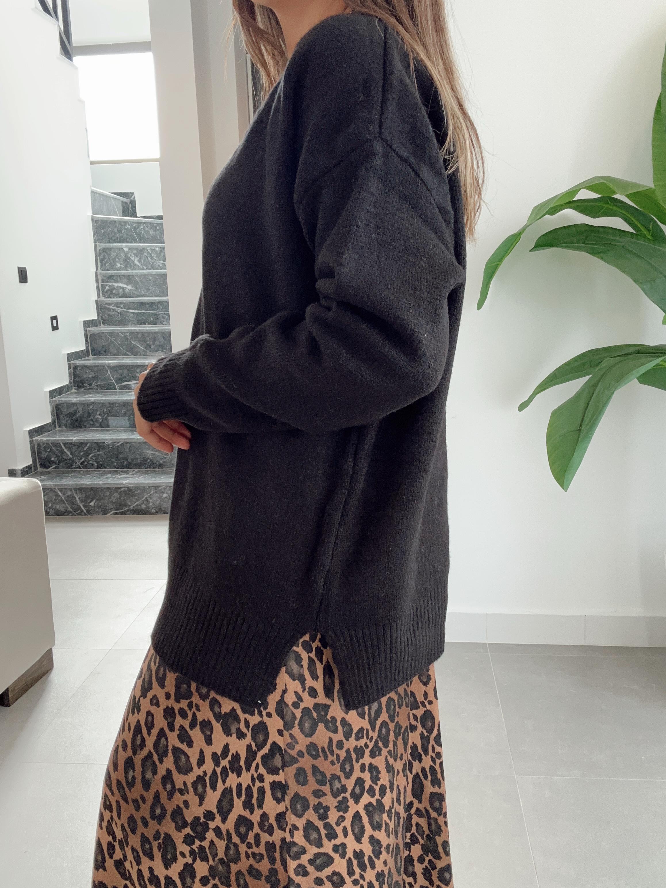 M-D Siyah V Yaka Kazak