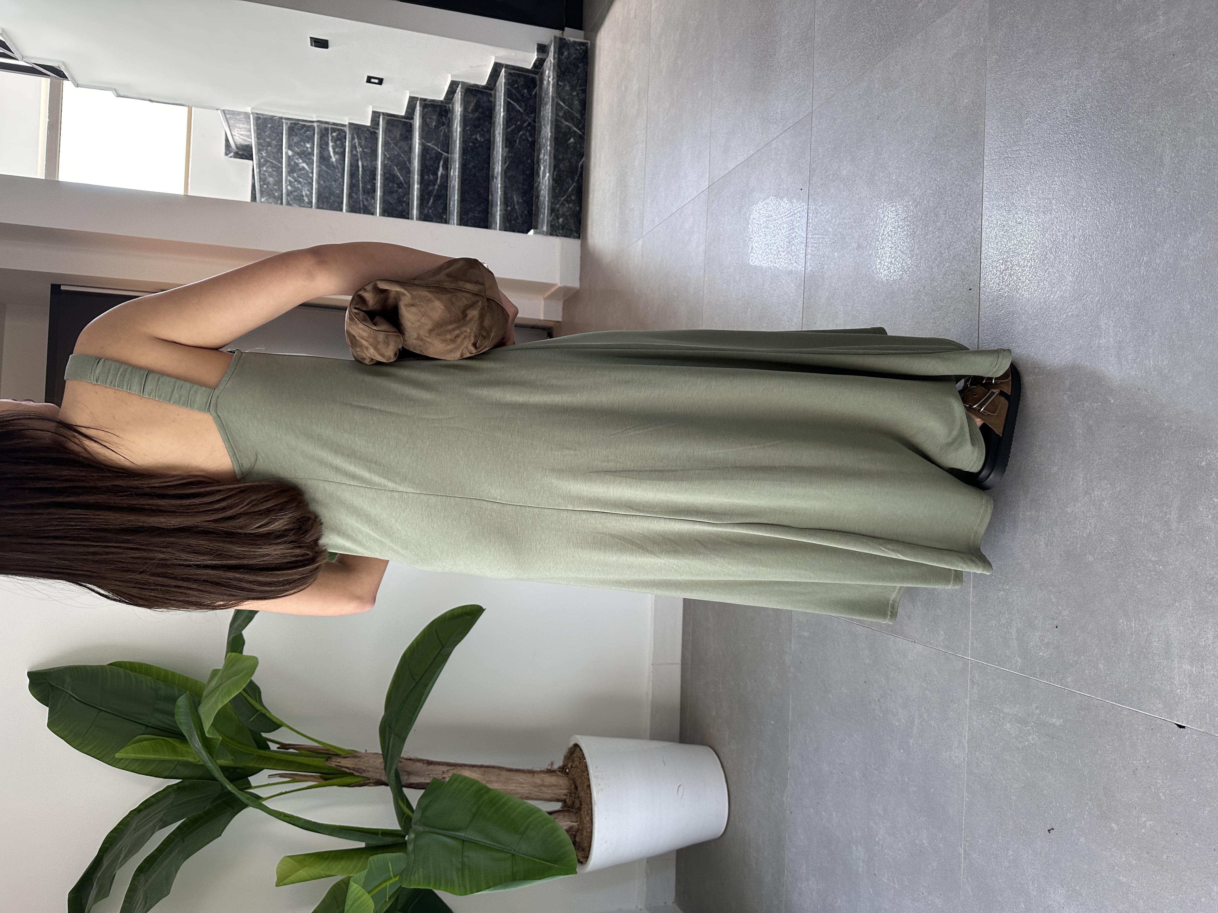 Mint Yeşili Büzgü Askılı Modal Kumaş Elbise