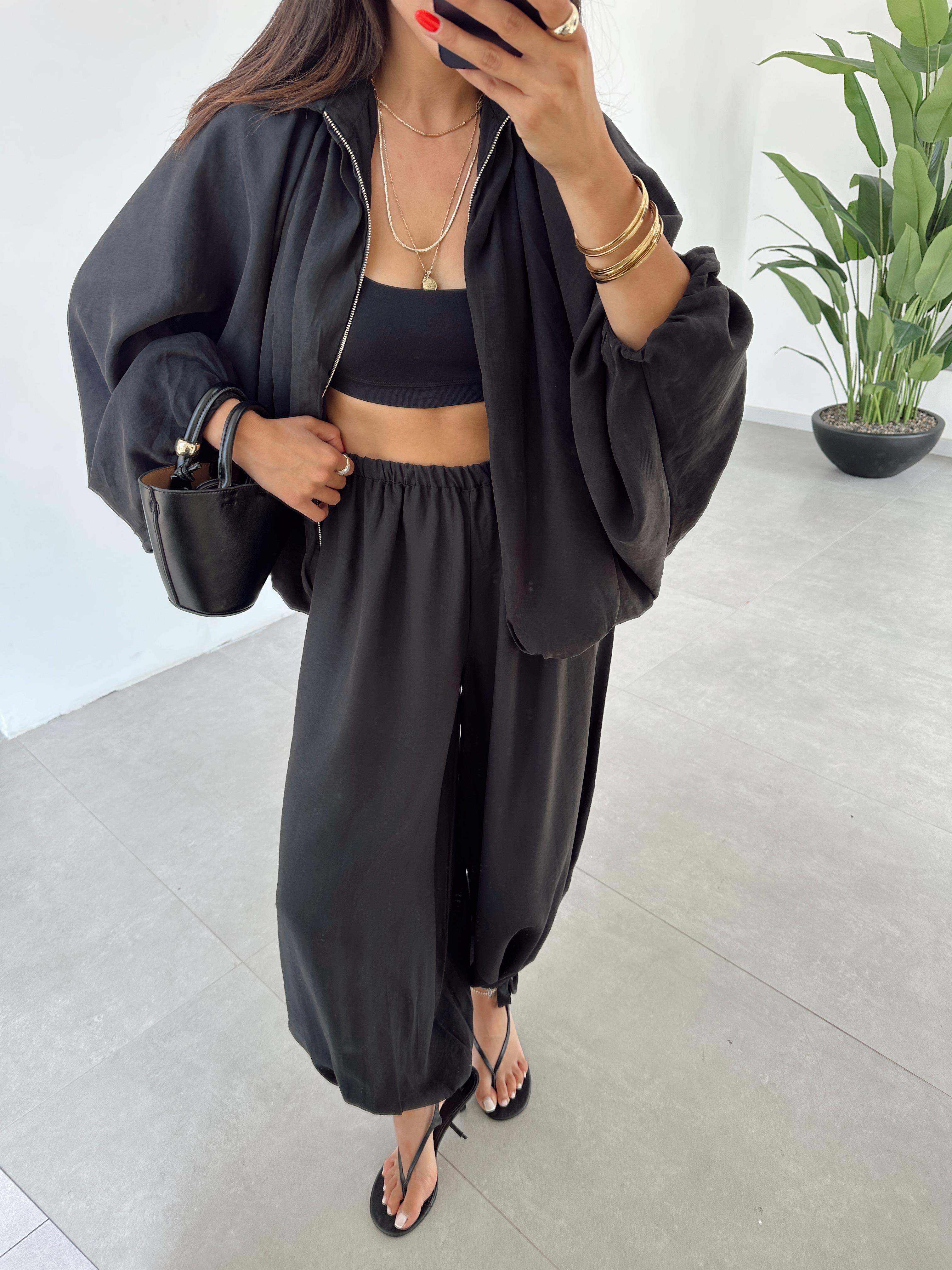 Miya Siyah Fermuarlı Ceket