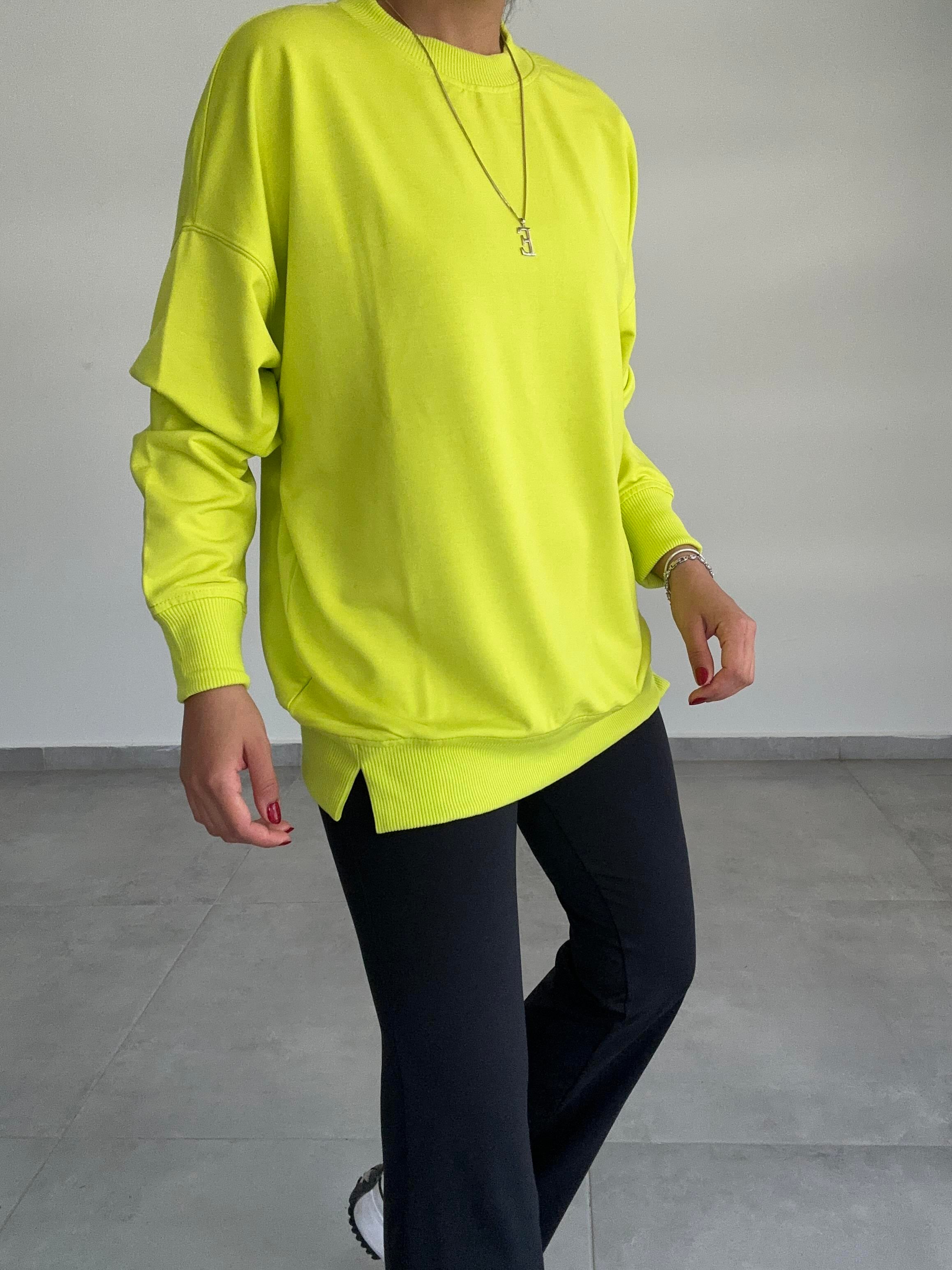 Neon Sarı Rezerve Yanları Yırtmaç Detaylı Sweat