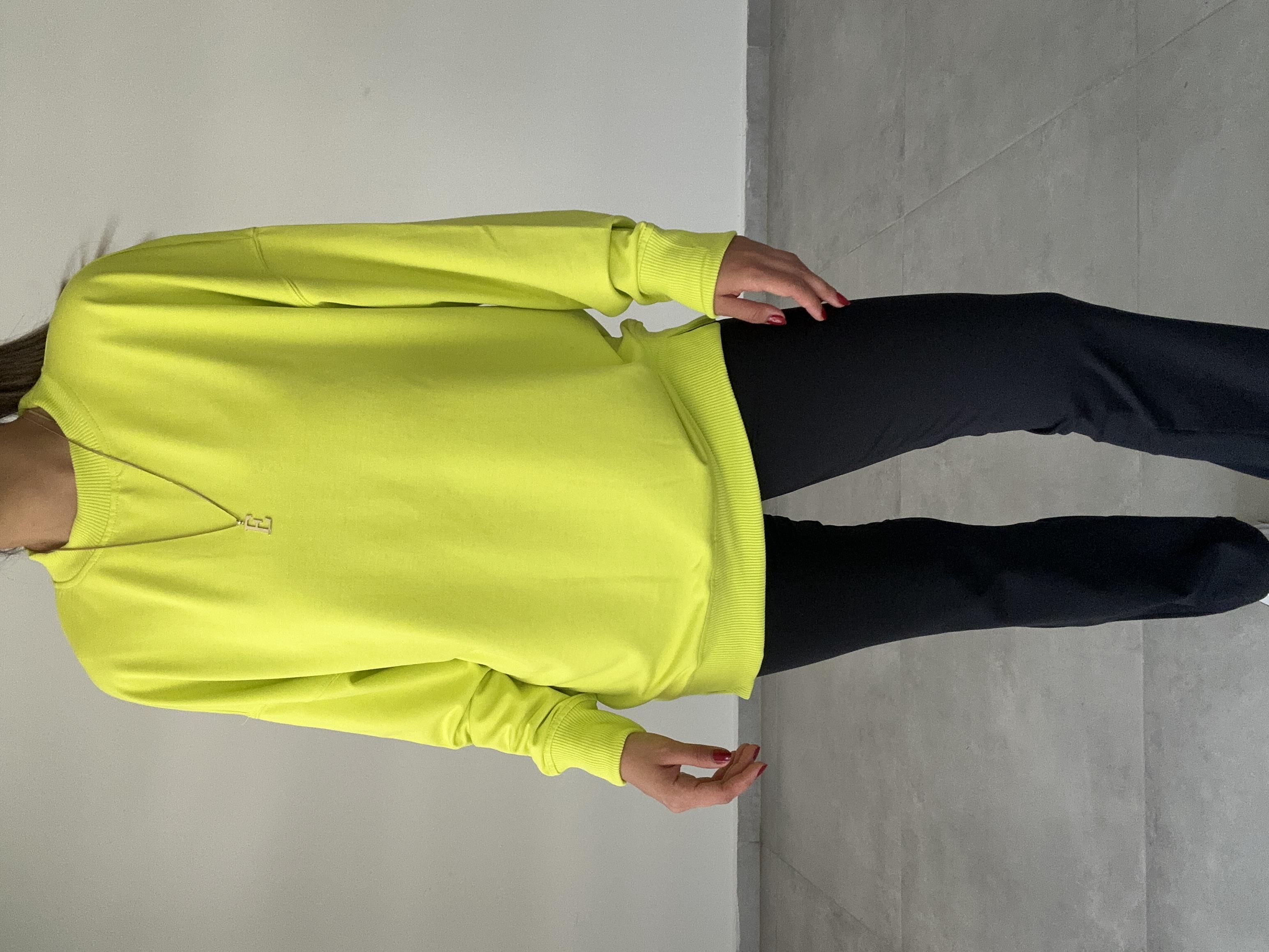 Neon Sarı Rezerve Yanları Yırtmaç Detaylı Sweat