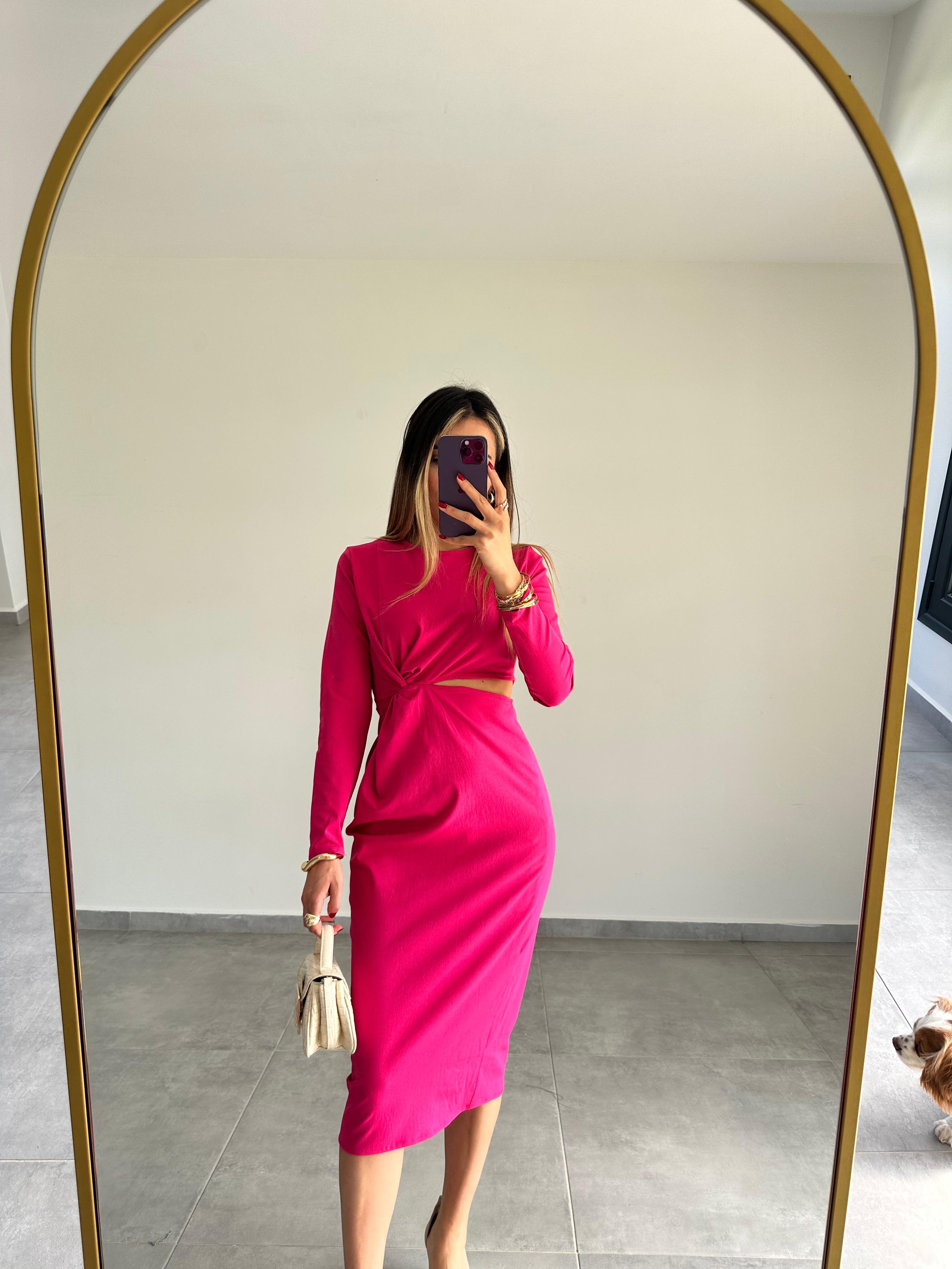 Pembe Bel Dekolteli Elbise