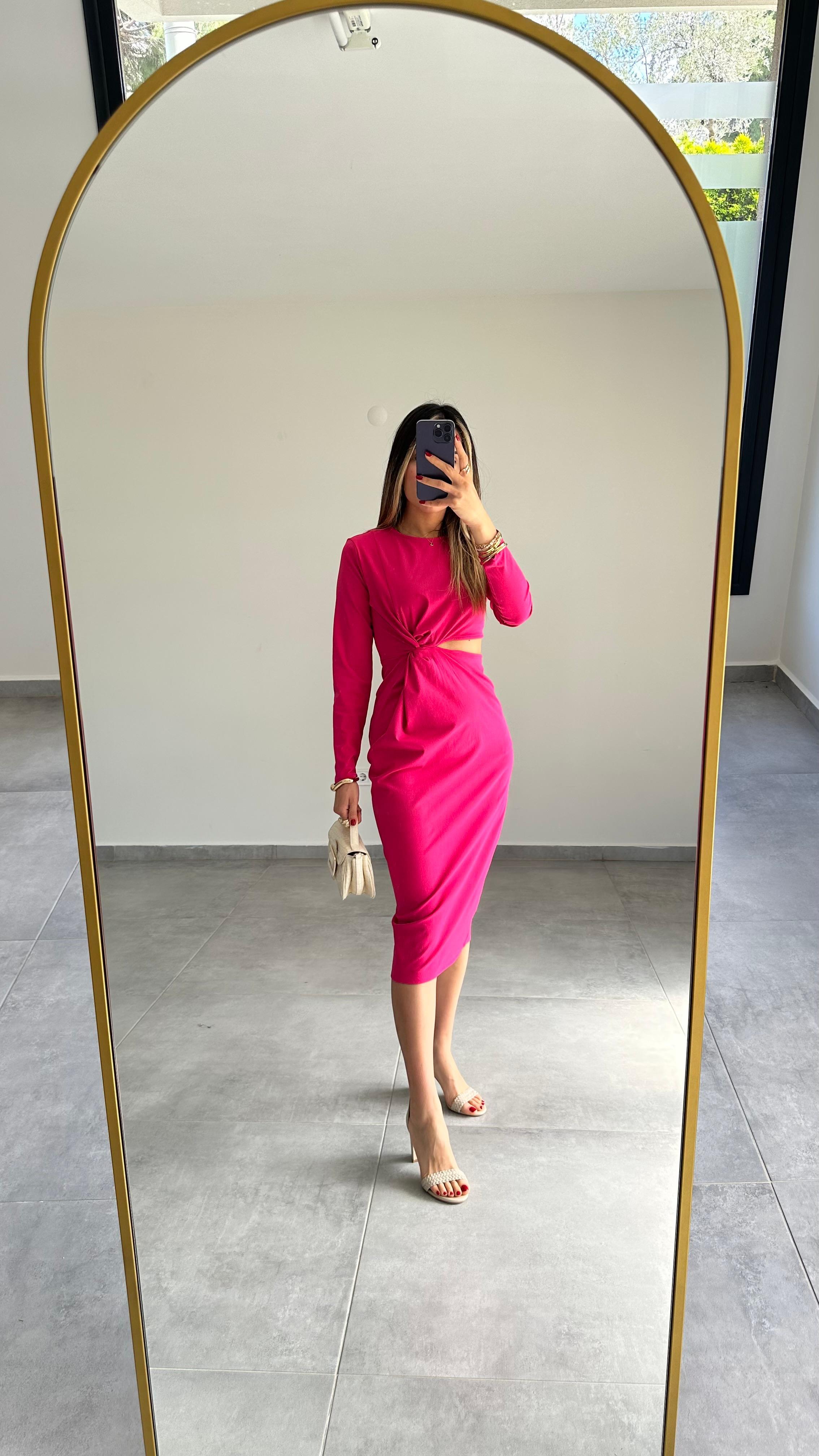 Pembe Bel Dekolteli Elbise