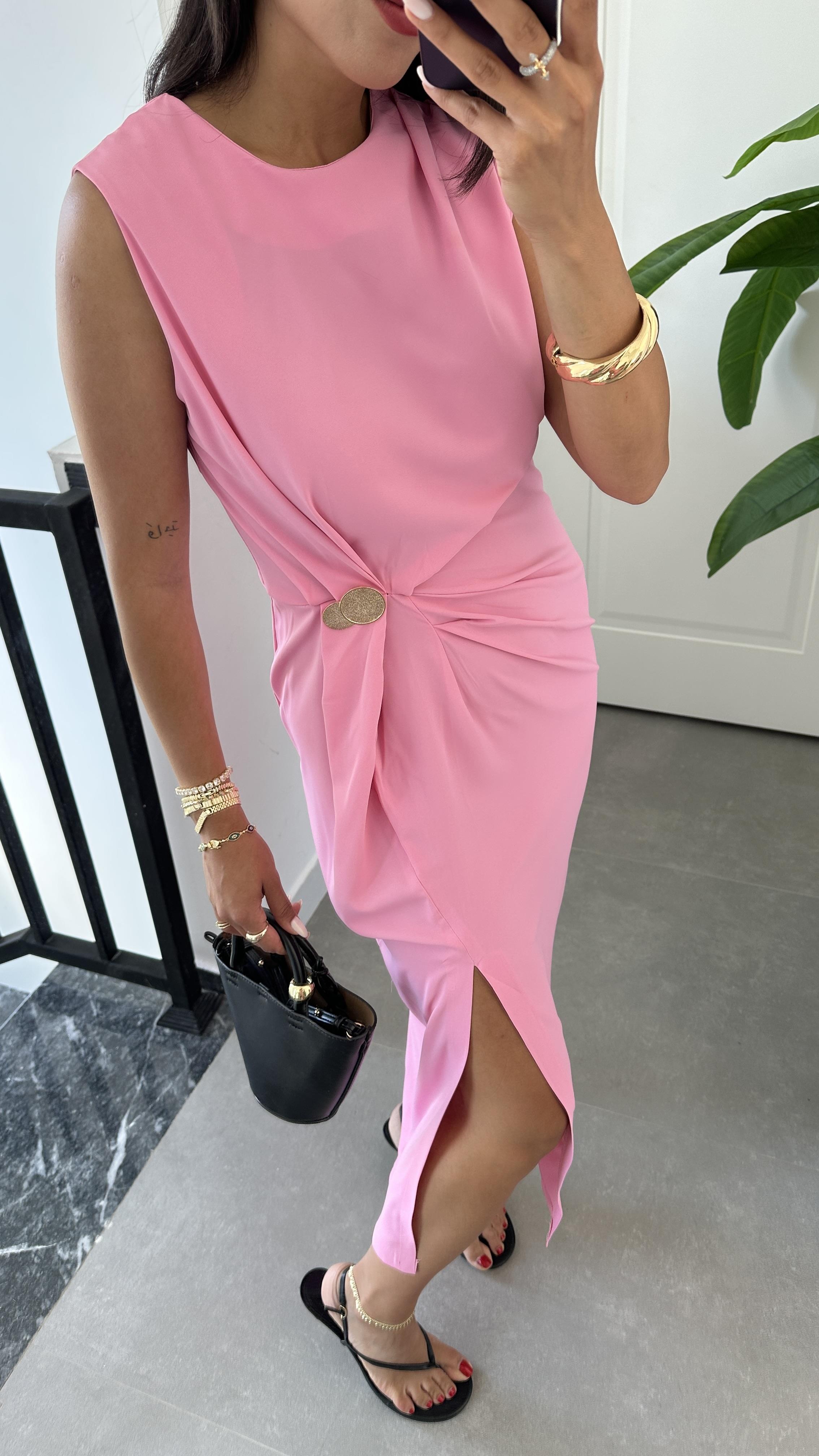 Pembe Belden Düğmeli Elbise