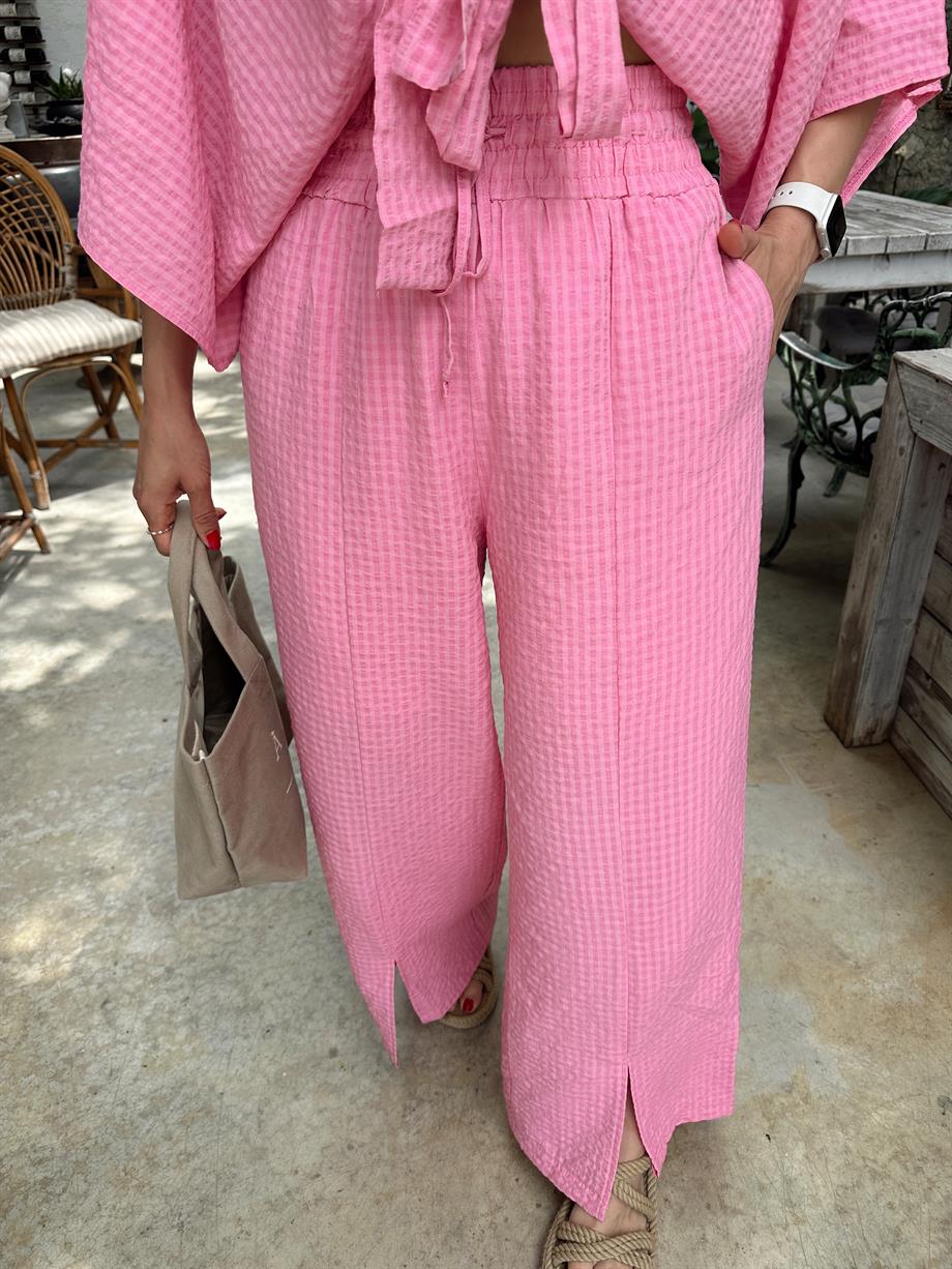 Pembe Pitikare Üçlü Takım