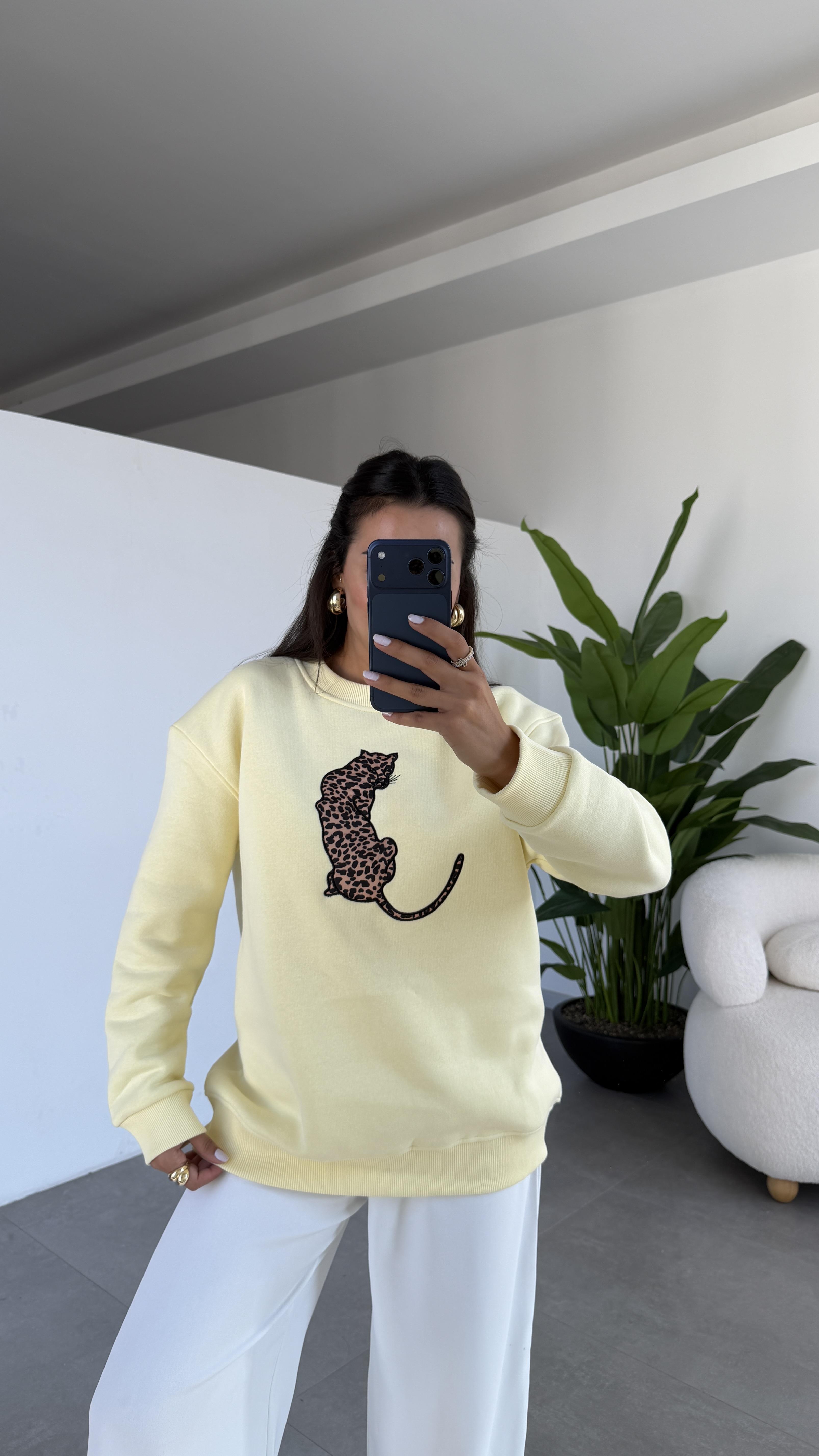 Sarı Leopar Desenli Sweatshirt