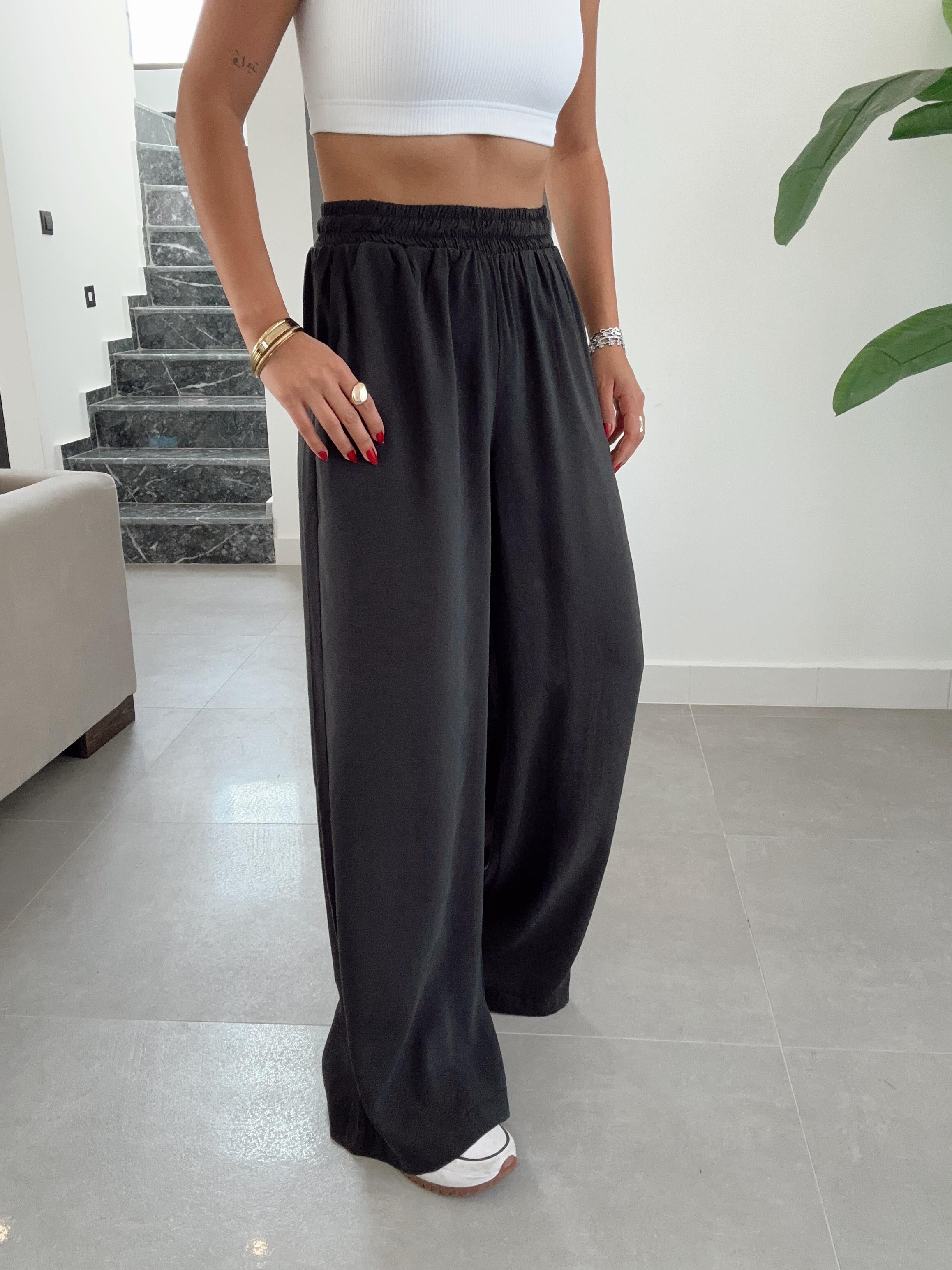 Siyah Beli Lastikli Bol Paça