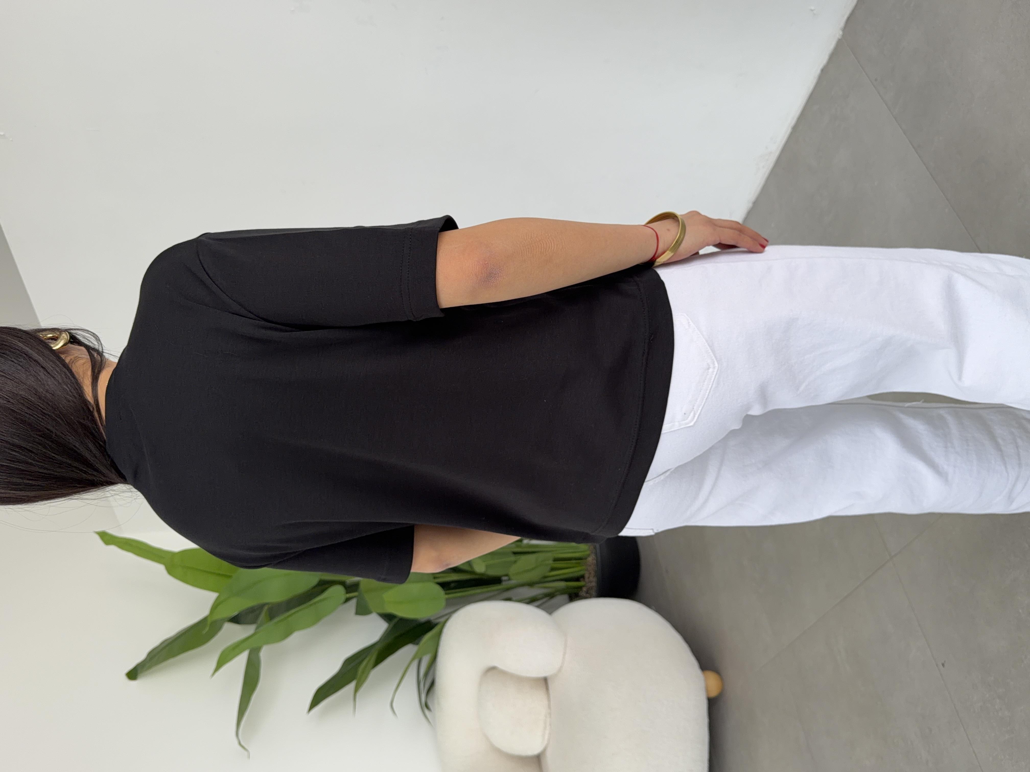 Siyah Bisiklet Yaka  T-Shirt