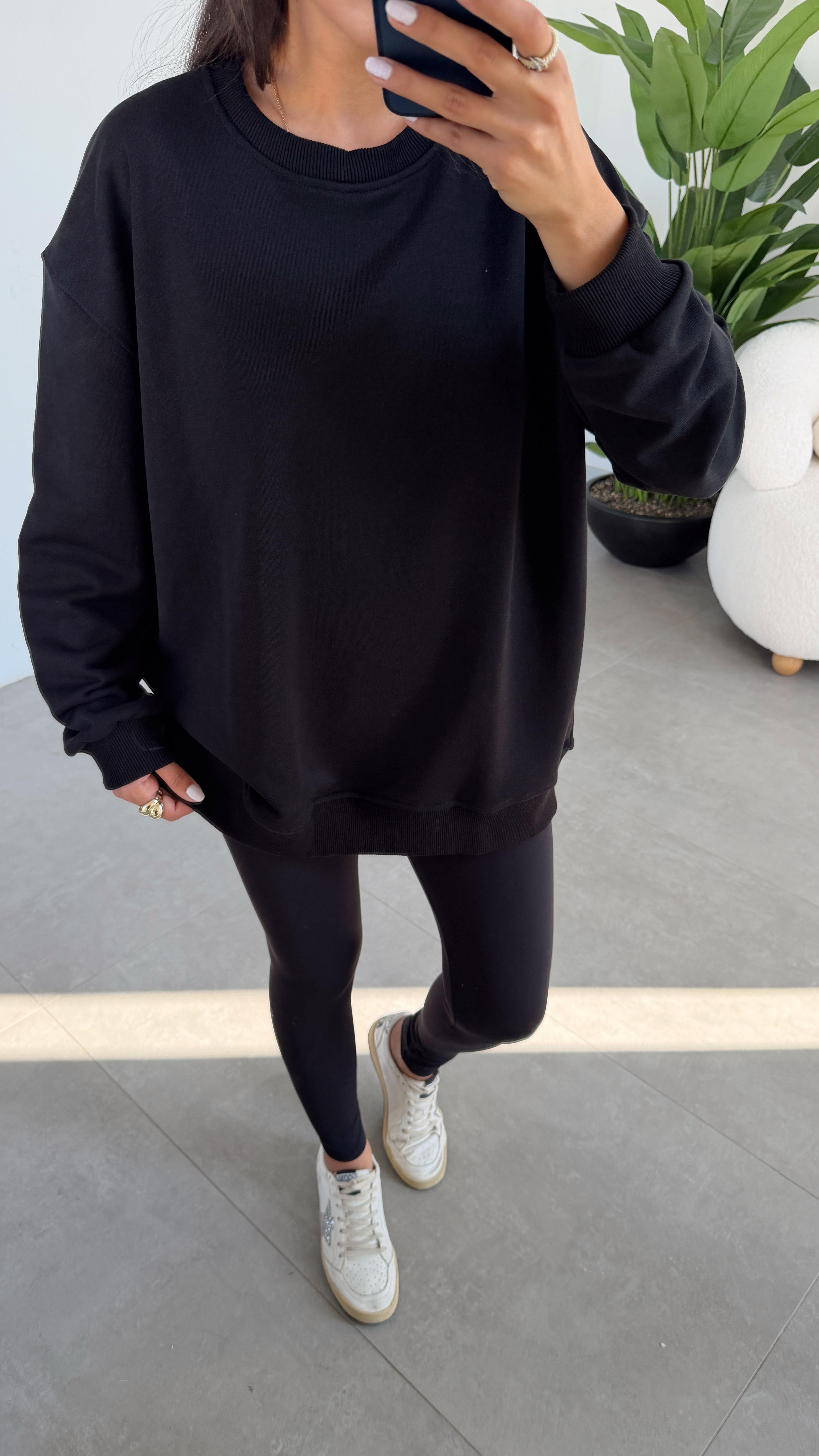 Siyah Bisiklet Yaka Oversize Sweat