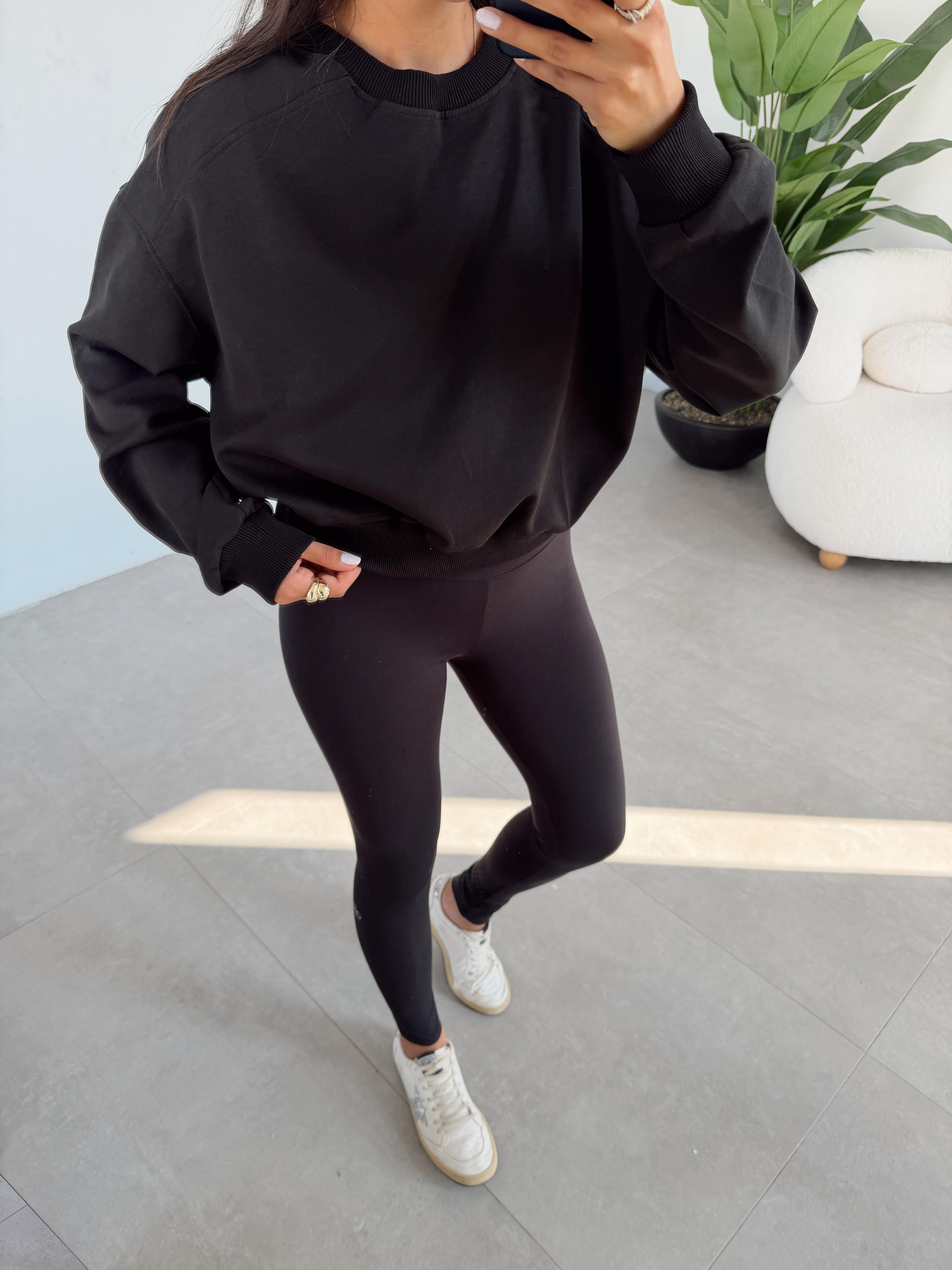 Siyah Bisiklet Yaka Sweat