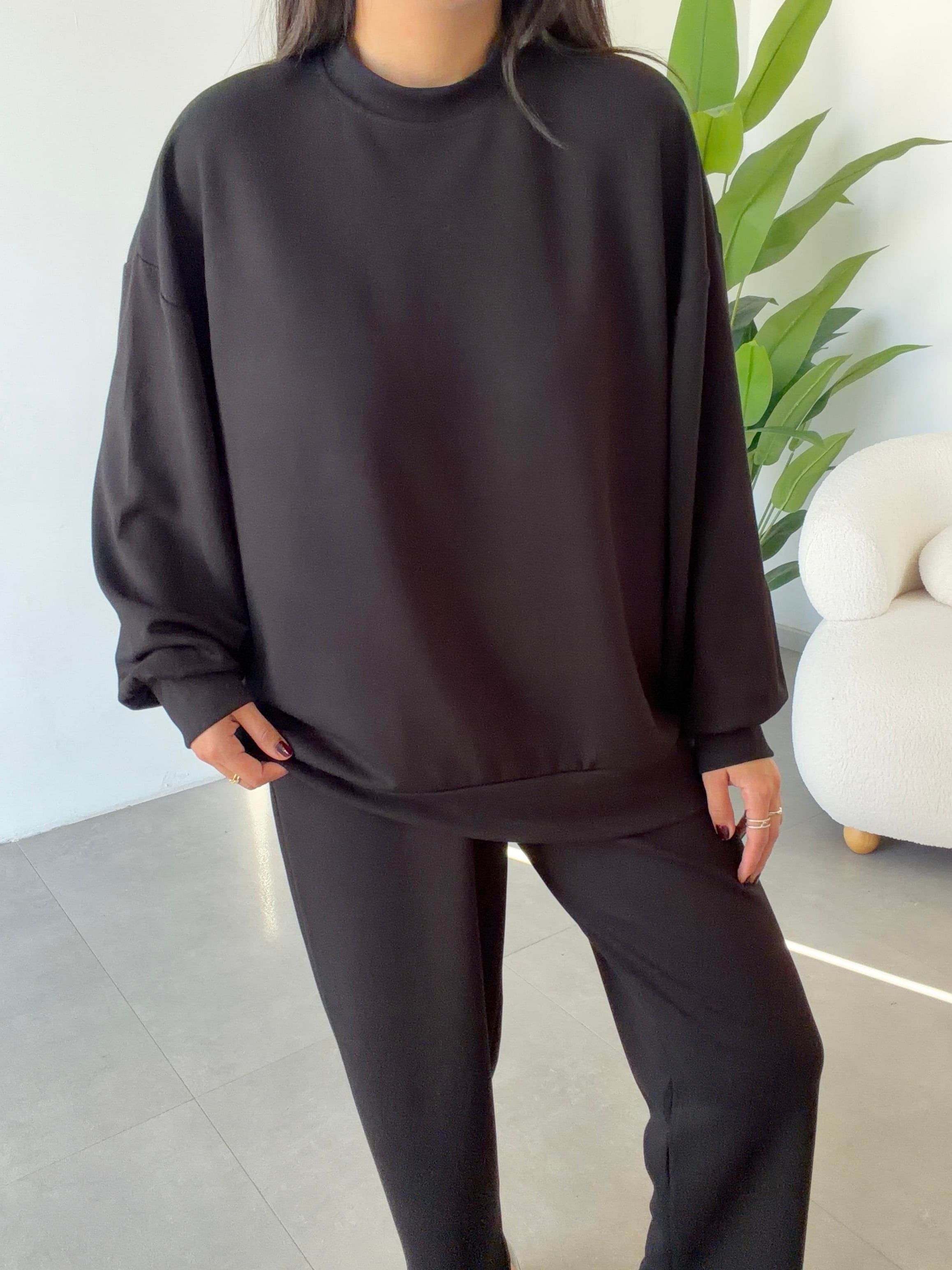 Siyah Bluz Pantolon Takım