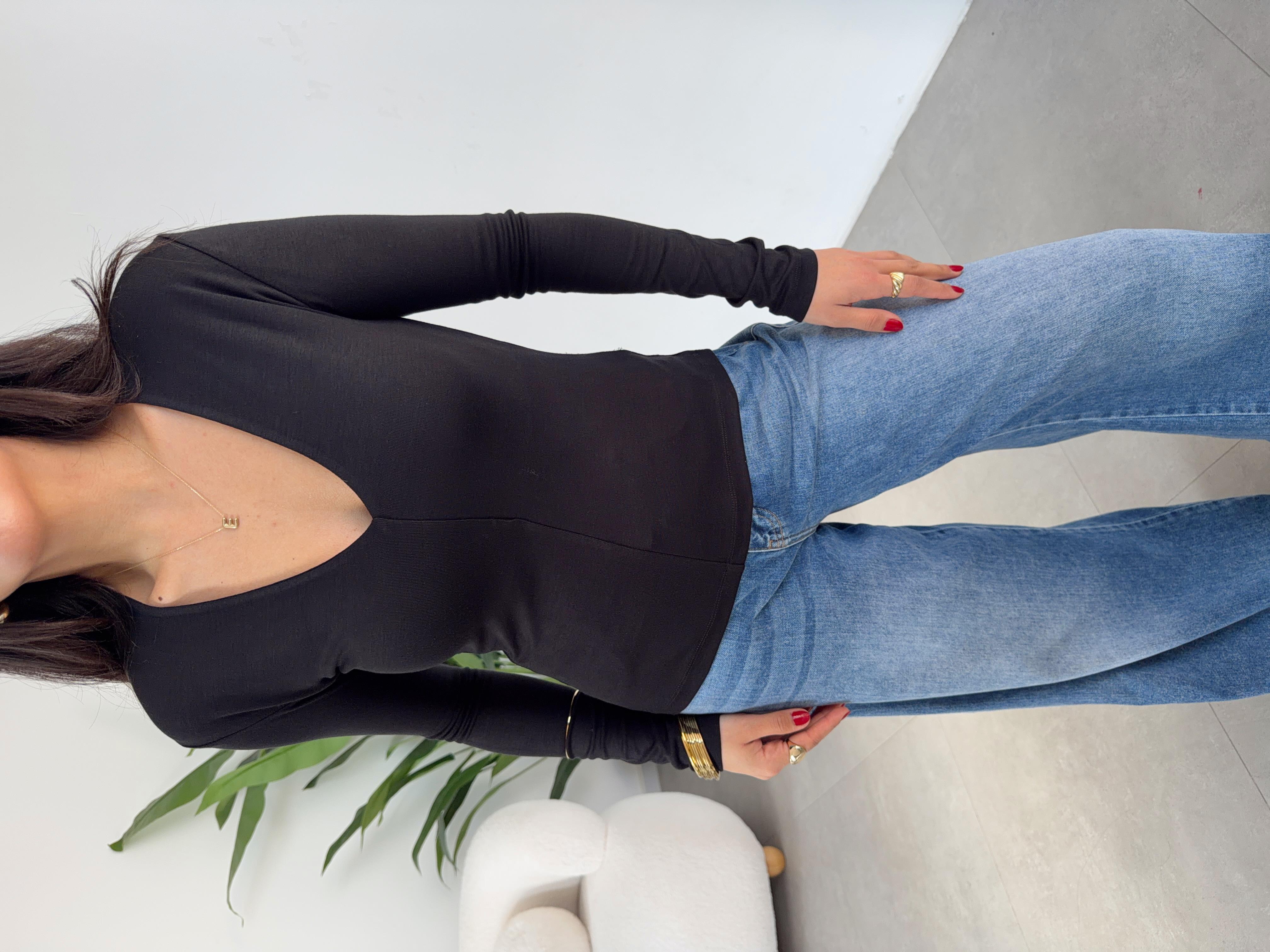 Siyah Buzzy V Yaka Uzun Kollu Body