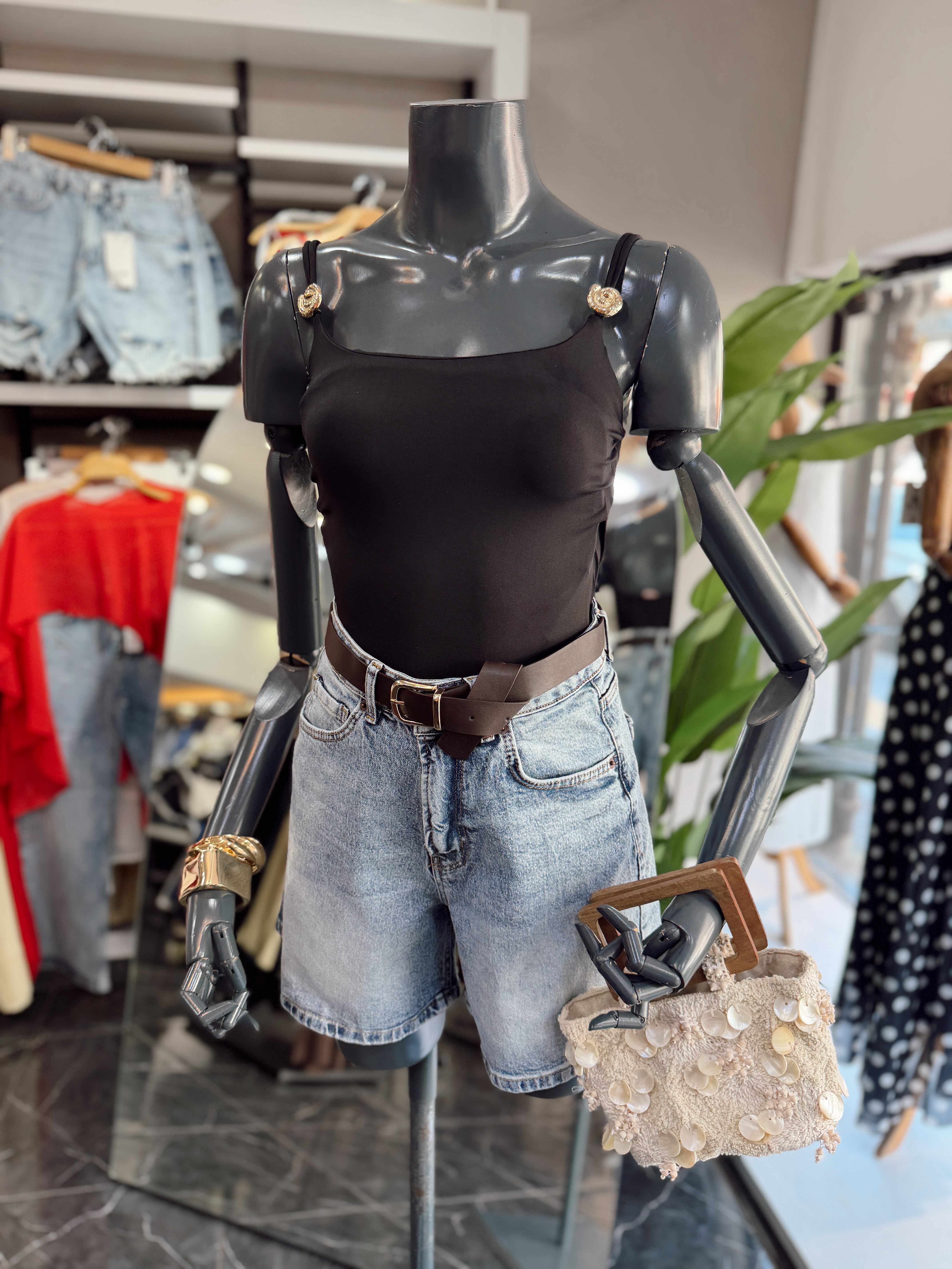 Siyah Gold Toka Detaylı Bodysuit