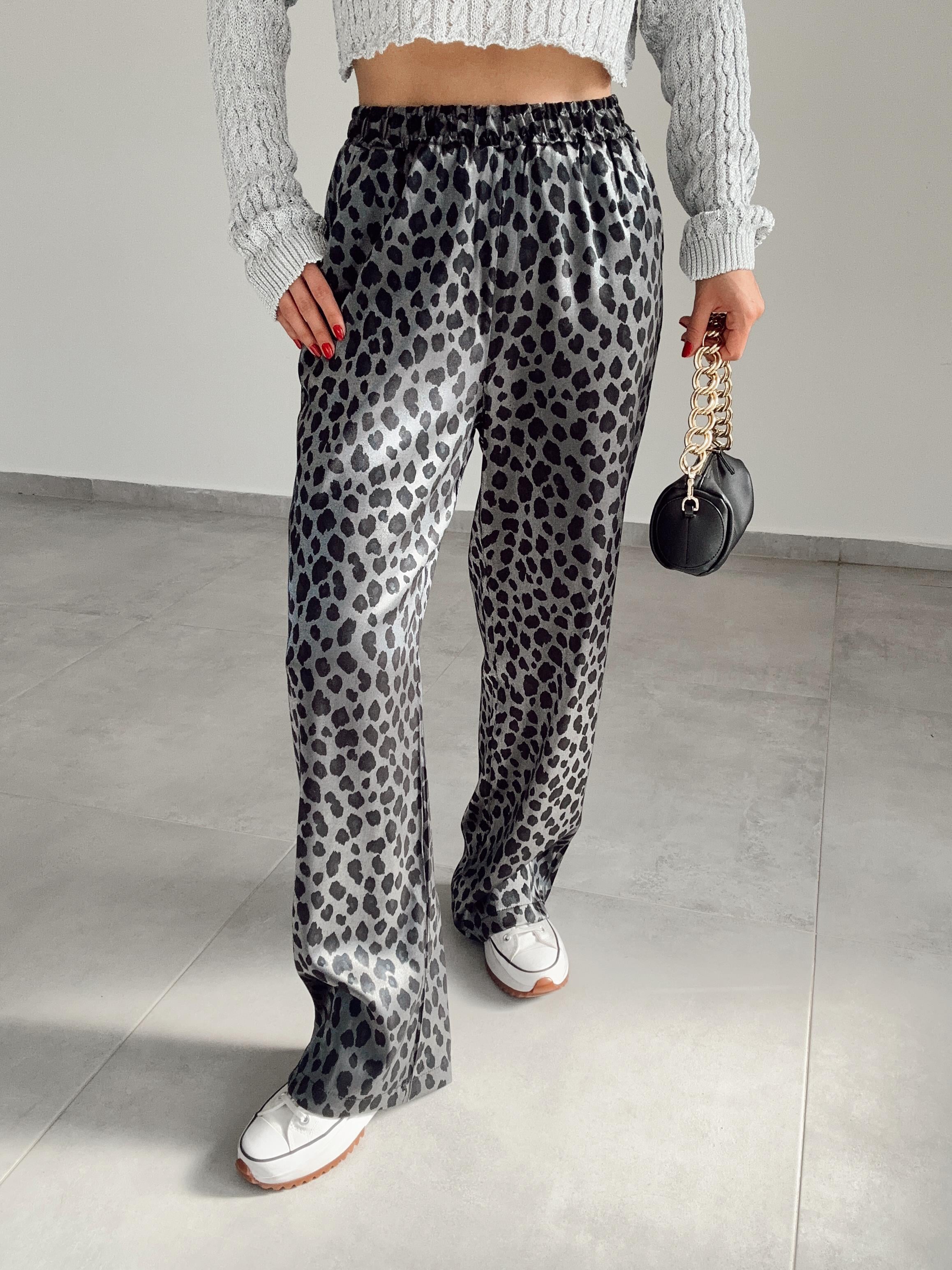 Siyah-Gri Leopar Desen Pantolon