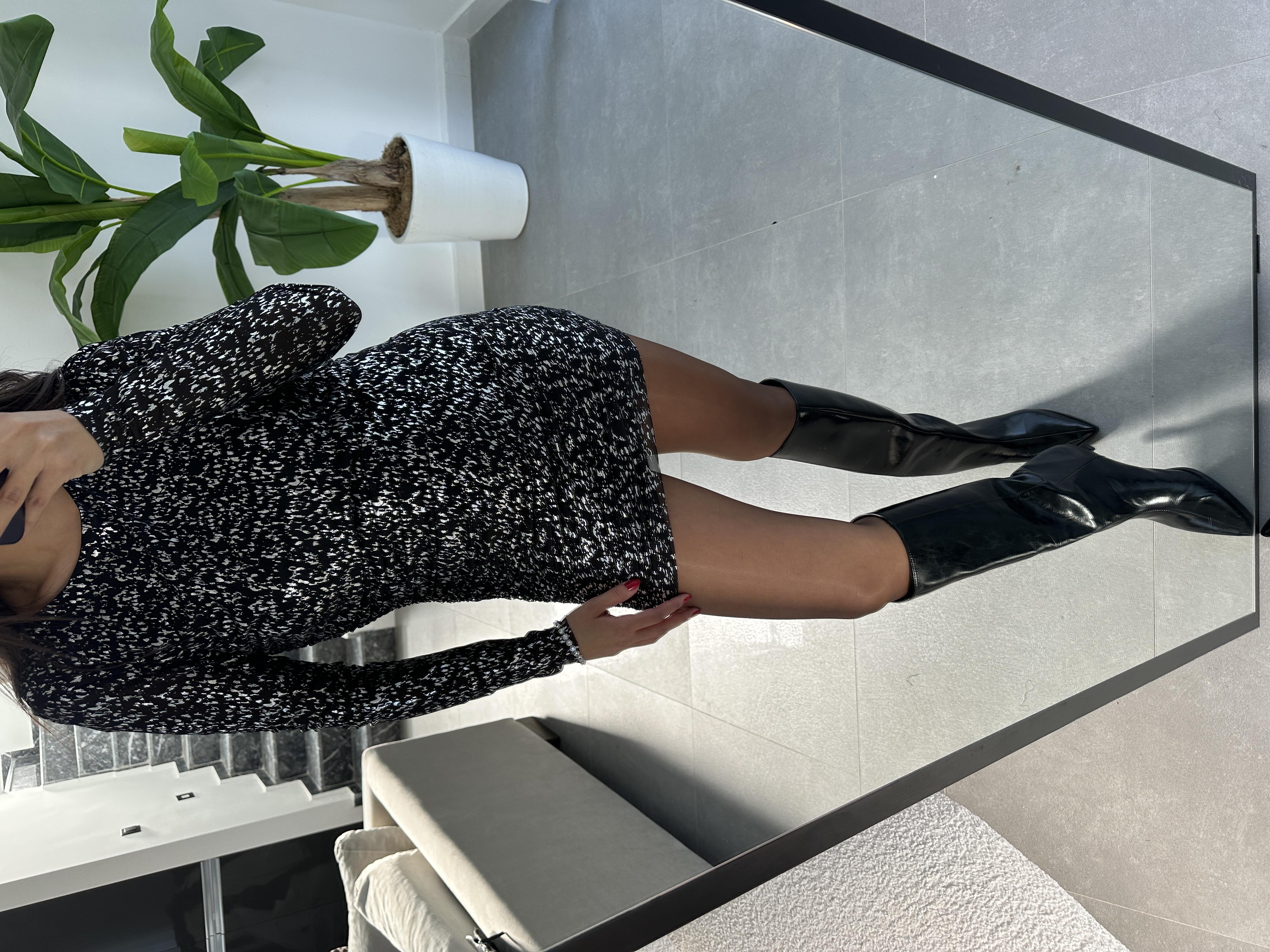 Siyah-Gümüş Dar Tül Elbise