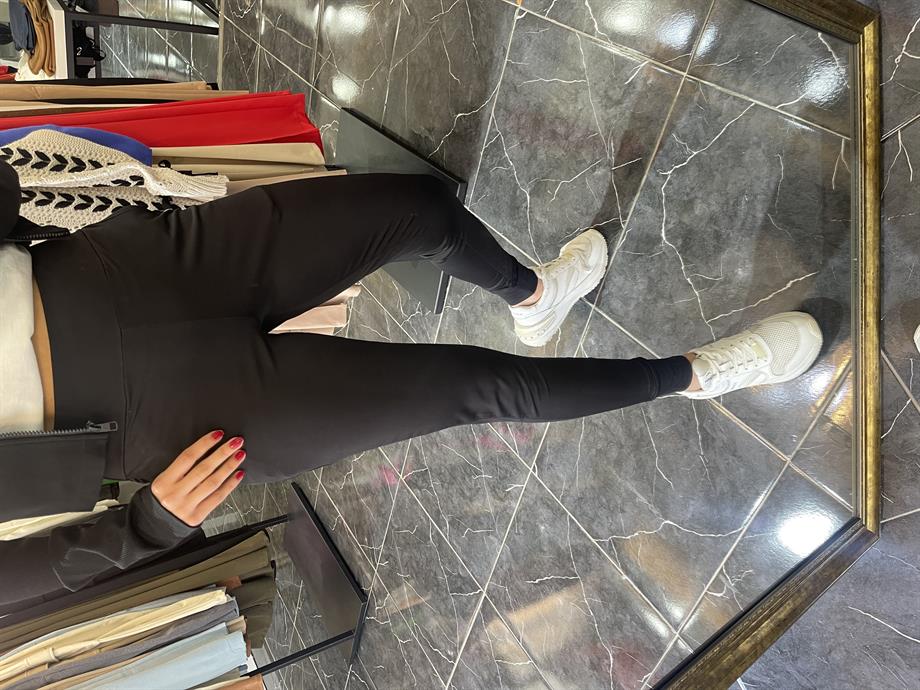 Siyah Jogger Pantolon