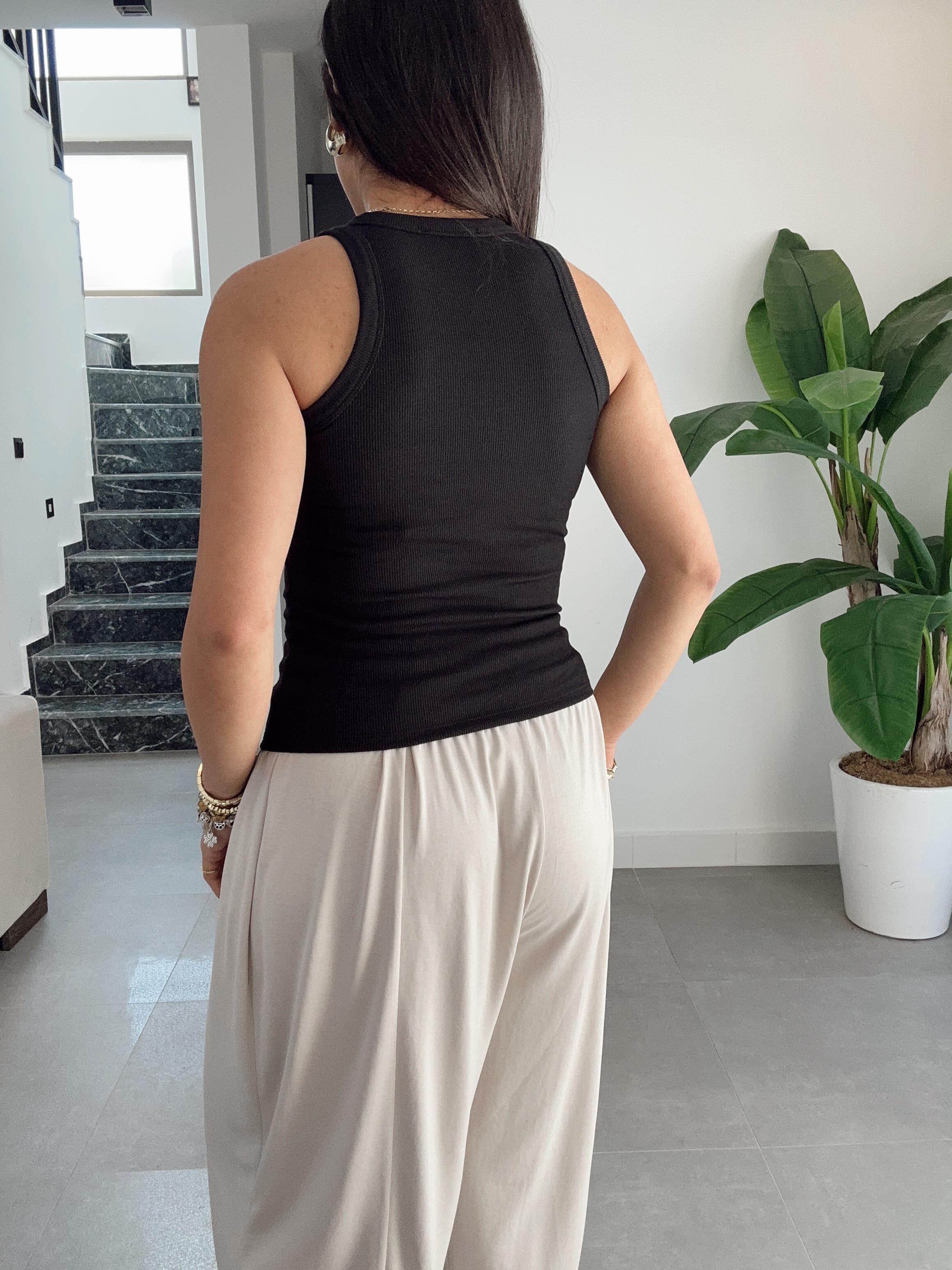 Siyah Kaşkorse Atlet