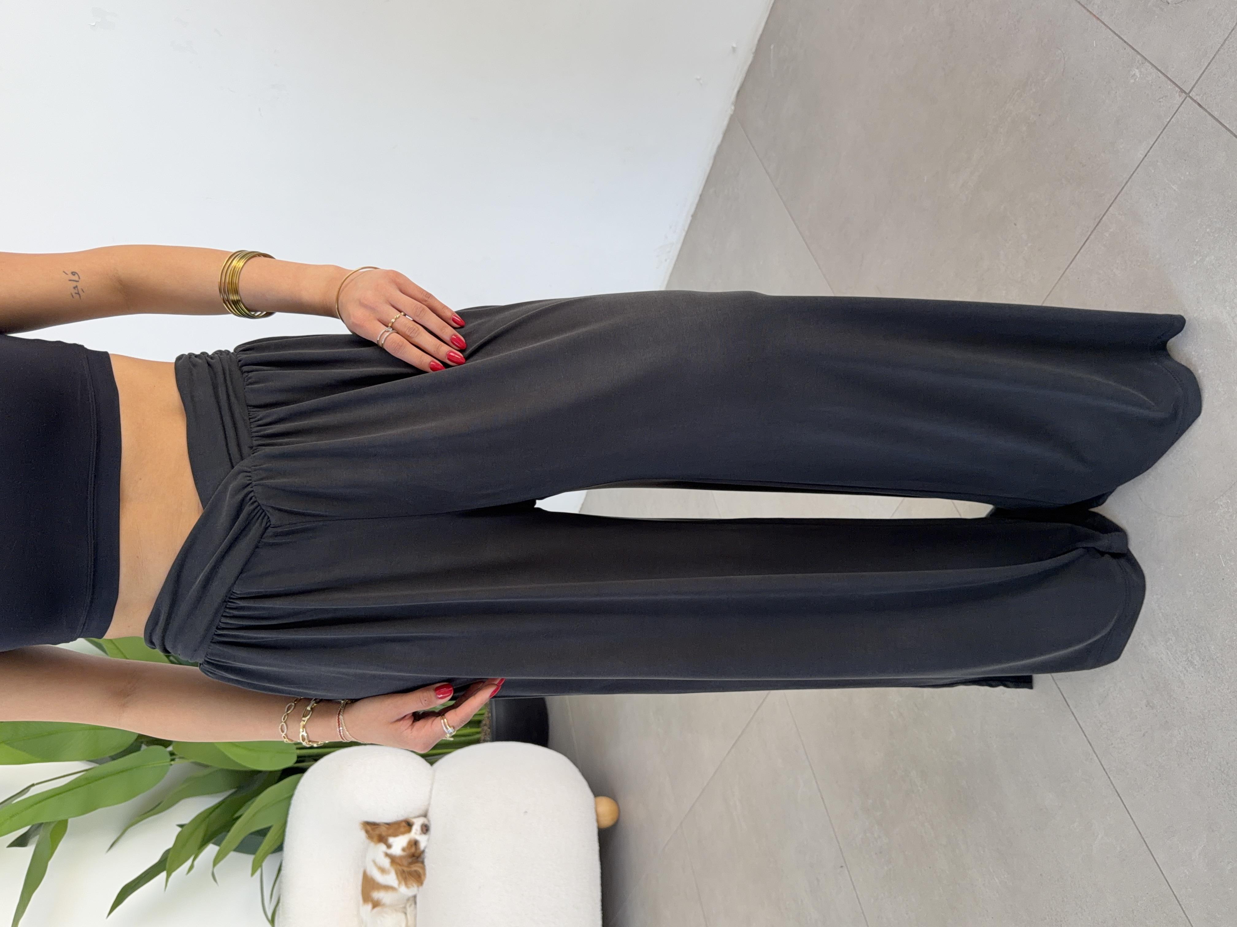 Comfort Siyah Kruvaze Bel Detaylı Modal Bol Paça Pantolon